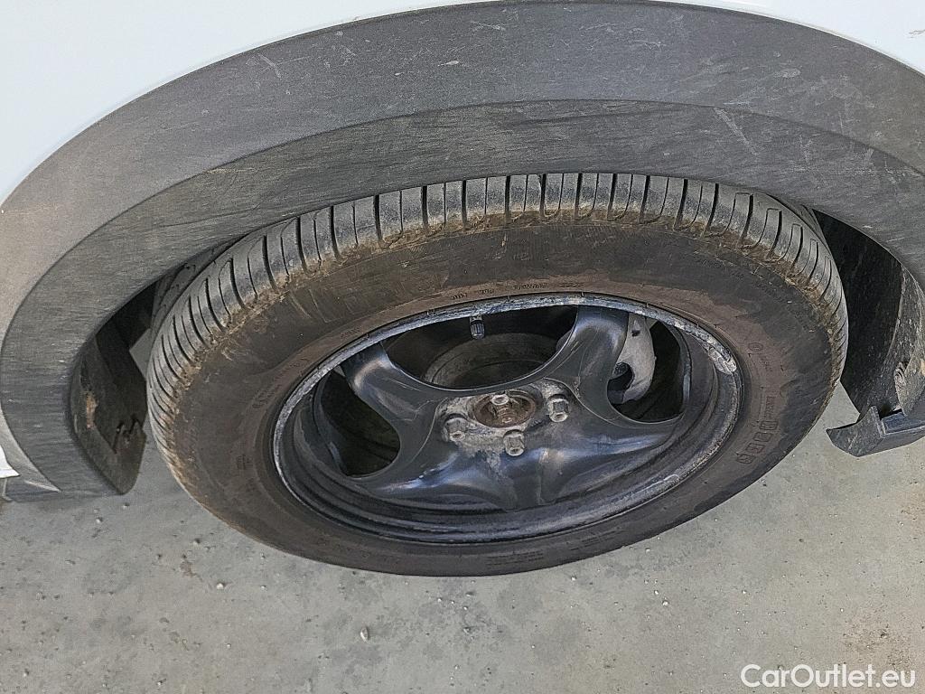  Dacia  Sandero DACIA  / 2020 / 5P / berlina con portón Stepway Comfort 74kW (100CV) ECO-G #31