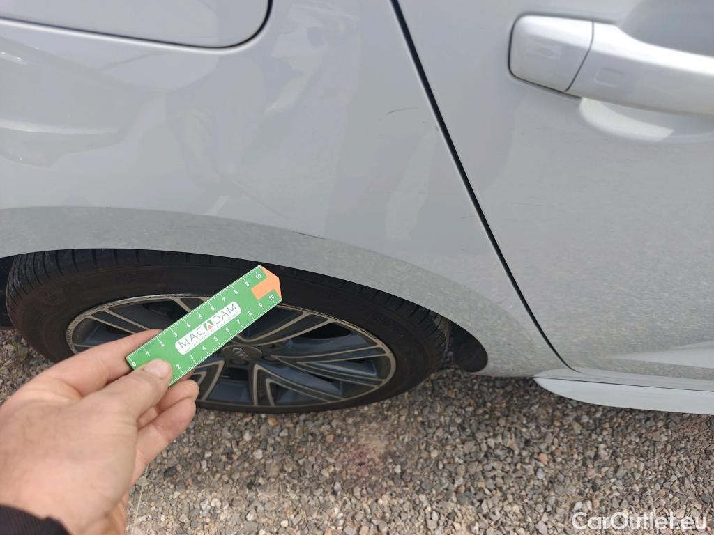  Audi  A1 Sportback AUDI A1 / 2018 / 5P / berlina con portón Sportback S line 30 TFSI 81kW (116CV) (AC) #28