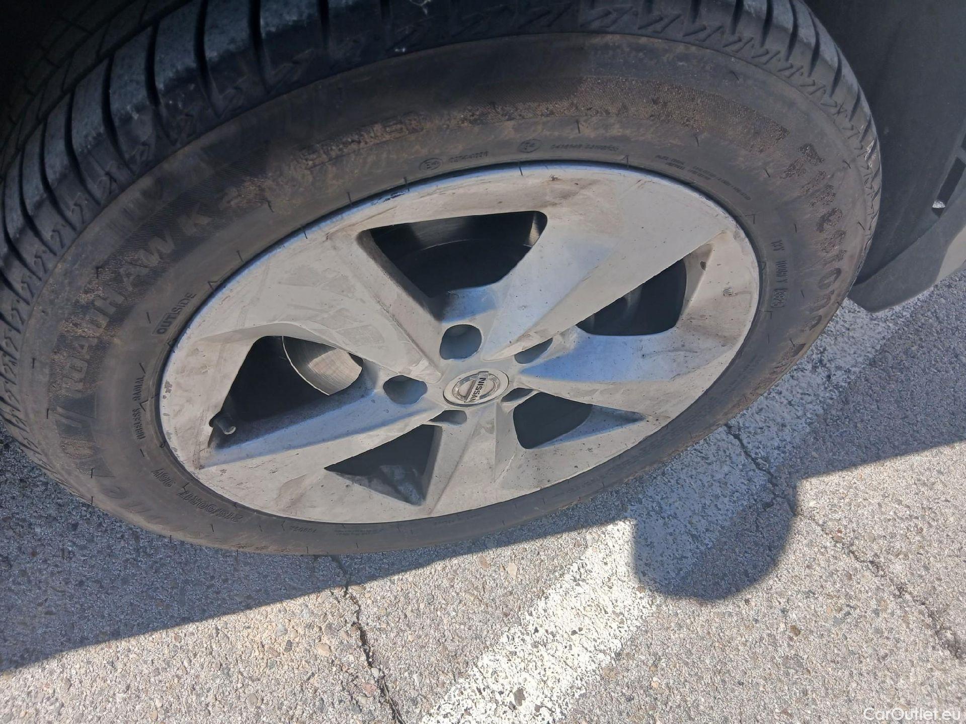  Nissan  Qashqai NISSAN  / 2017 / 5P / todoterreno DIG-T 103 kW (140 CV) E6D ACENTA (AC) #42