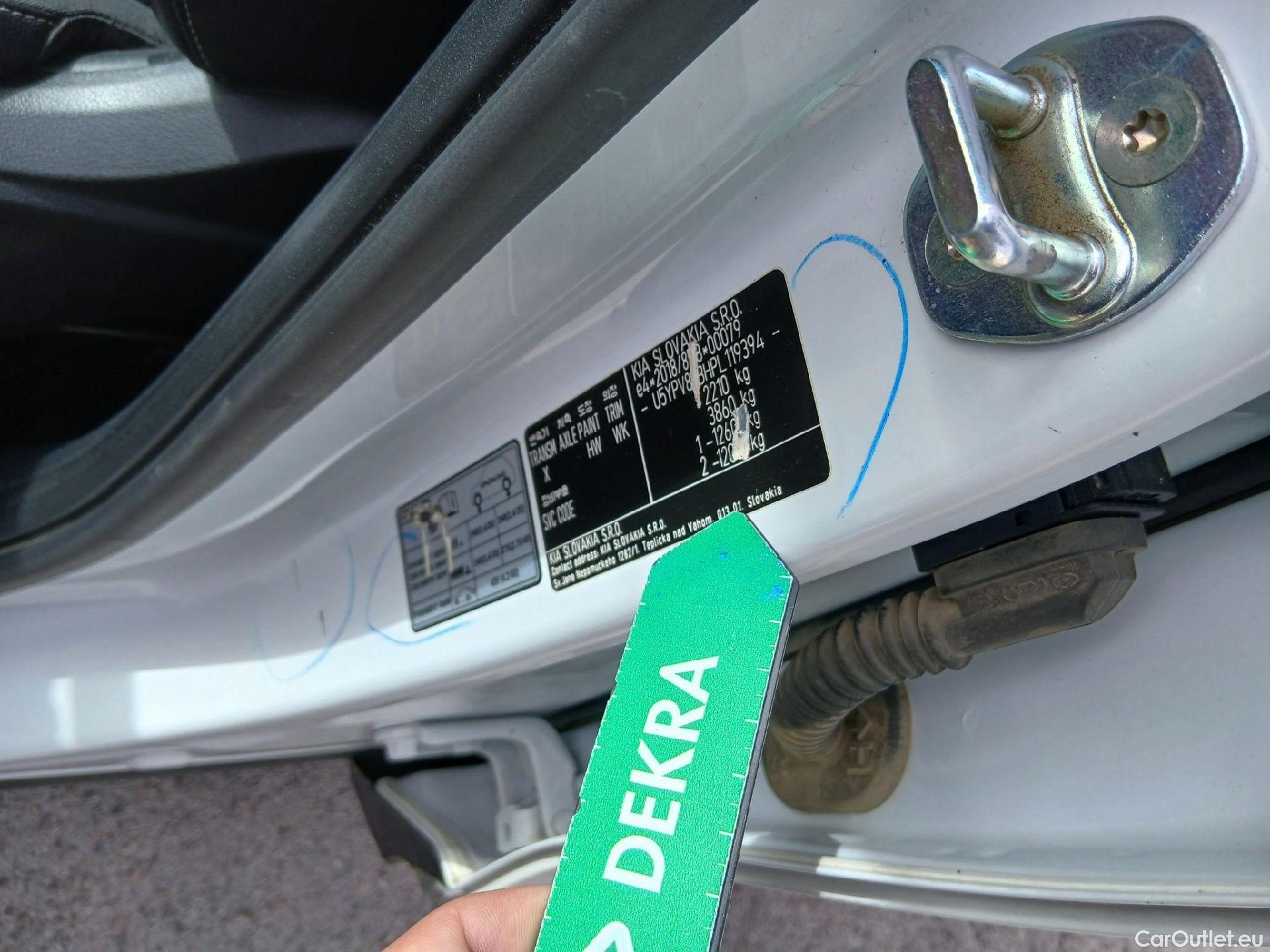  KIA  Sportage KIA  / 2022 / 5P / todoterreno 1.6 T-GDi MHEV 180CV Tech 4X4 DCT #25