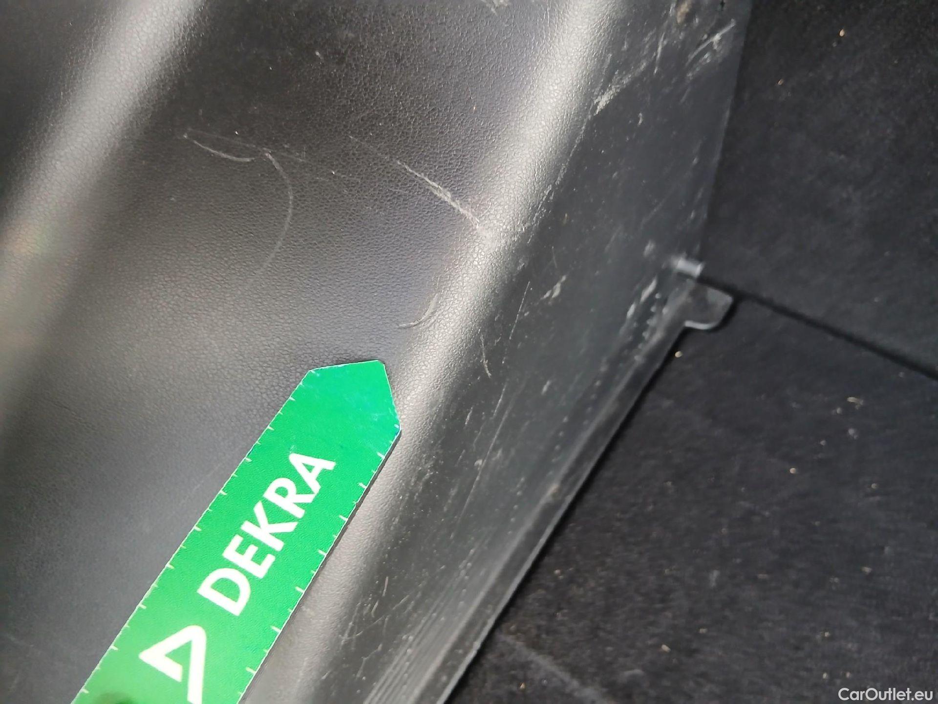  Hyundai  Konna HYUNDAI Kona / 2023 / 5P / todoterreno 1.6 GDI HEV Maxx DCT #31