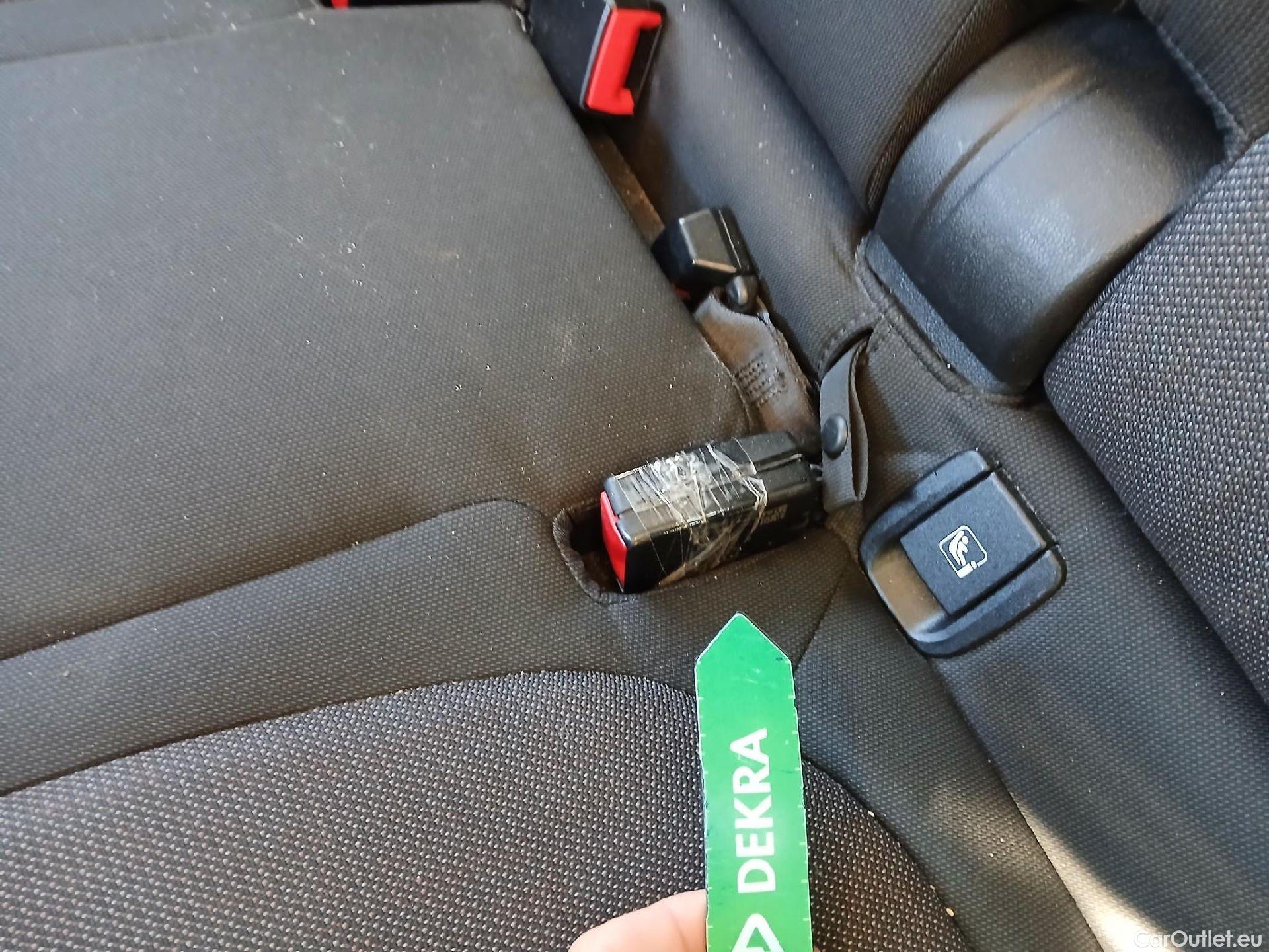  Mini  Countryman MINI  / 2016 / 5P / berlina con portón One #5