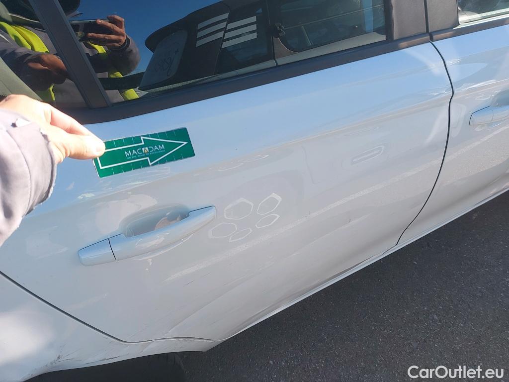  Opel  Corsa OPEL  / 2014 / 5P / berlina con portón 1.4 66kW (90CV) 120 Aniversario #3