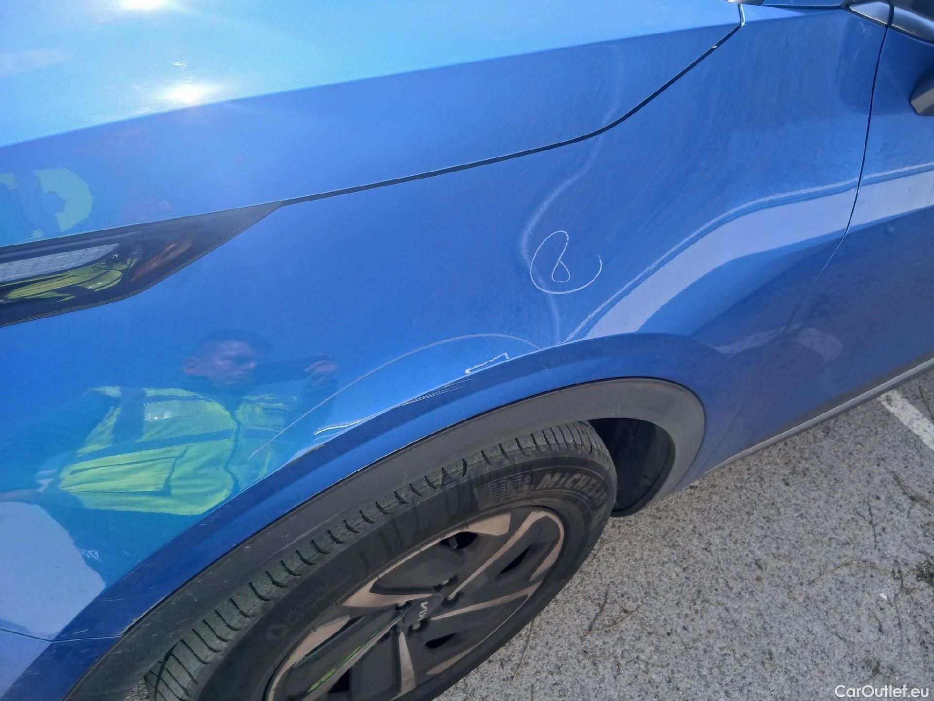  KIA  Sportage KIA  / 2022 / 5P / todoterreno 1.6 T-GDi 112kW (150CV) Drive 4X2 #15