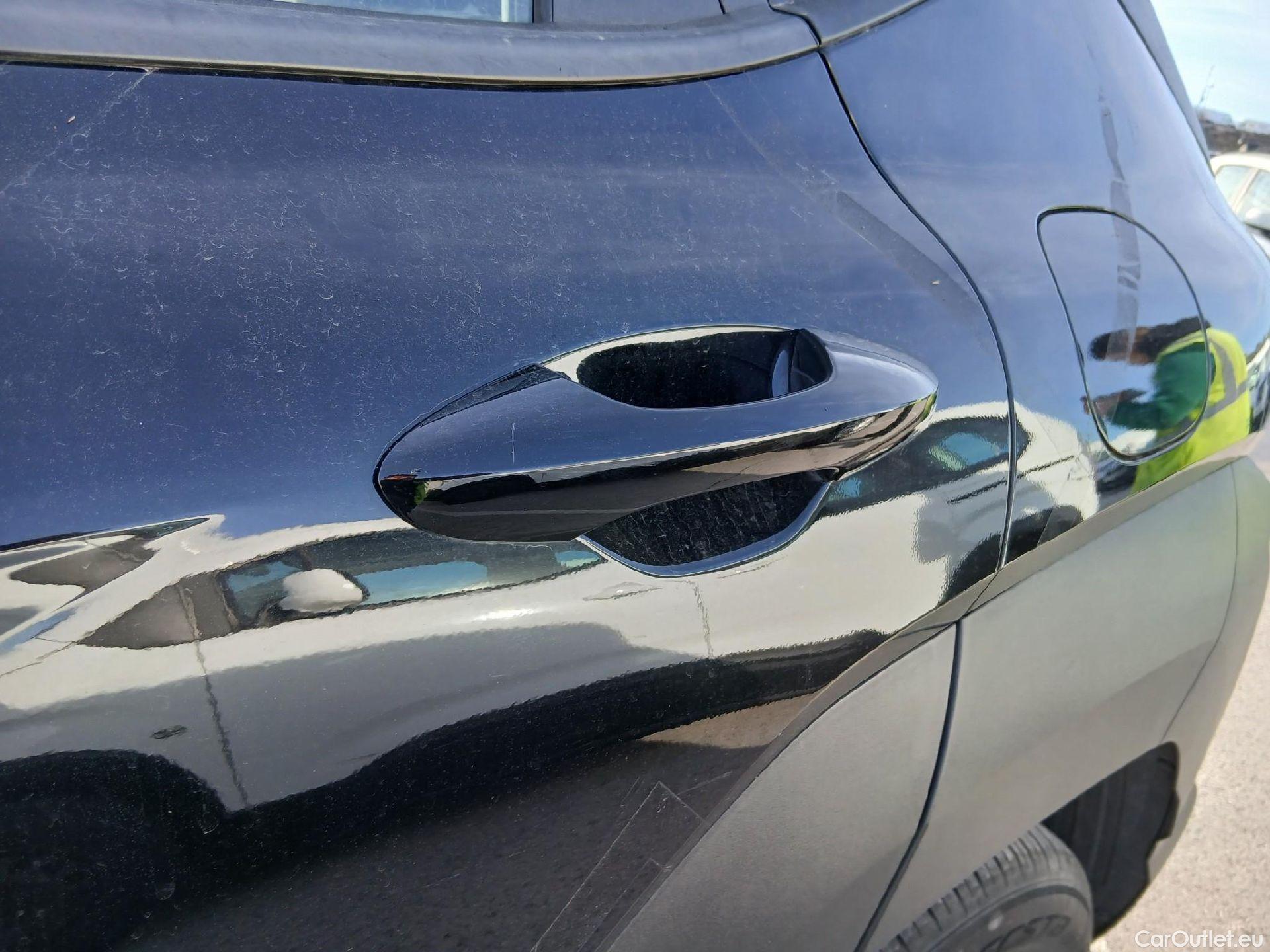  Hyundai  Konna HYUNDAI Kona / 2023 / 5P / todoterreno 1.6 GDI HEV Maxx DCT #15