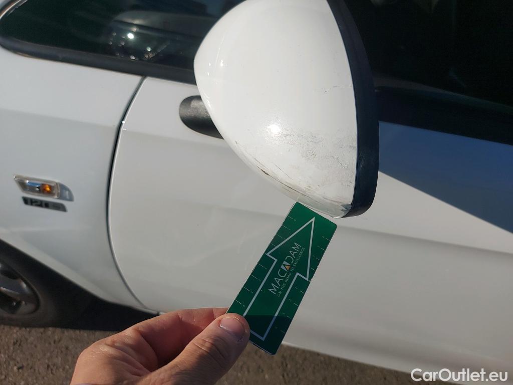  Opel  Corsa OPEL  / 2014 / 5P / berlina con portón 1.4 66kW (90CV) 120 Aniversario #26