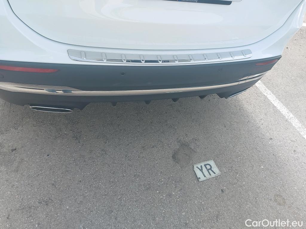  Mercedes  GLA MERCEDES-BENZ  / 2020 / 5P / todoterreno  220 D 4MATIC #9