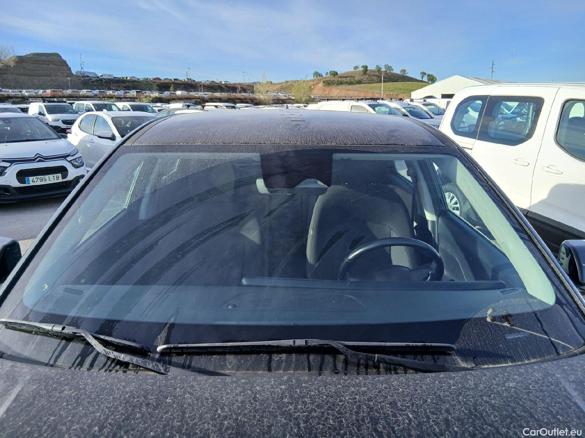  Hyundai  Konna HYUNDAI Kona / 2023 / 5P / todoterreno 1.6 GDI HEV Maxx DCT #2