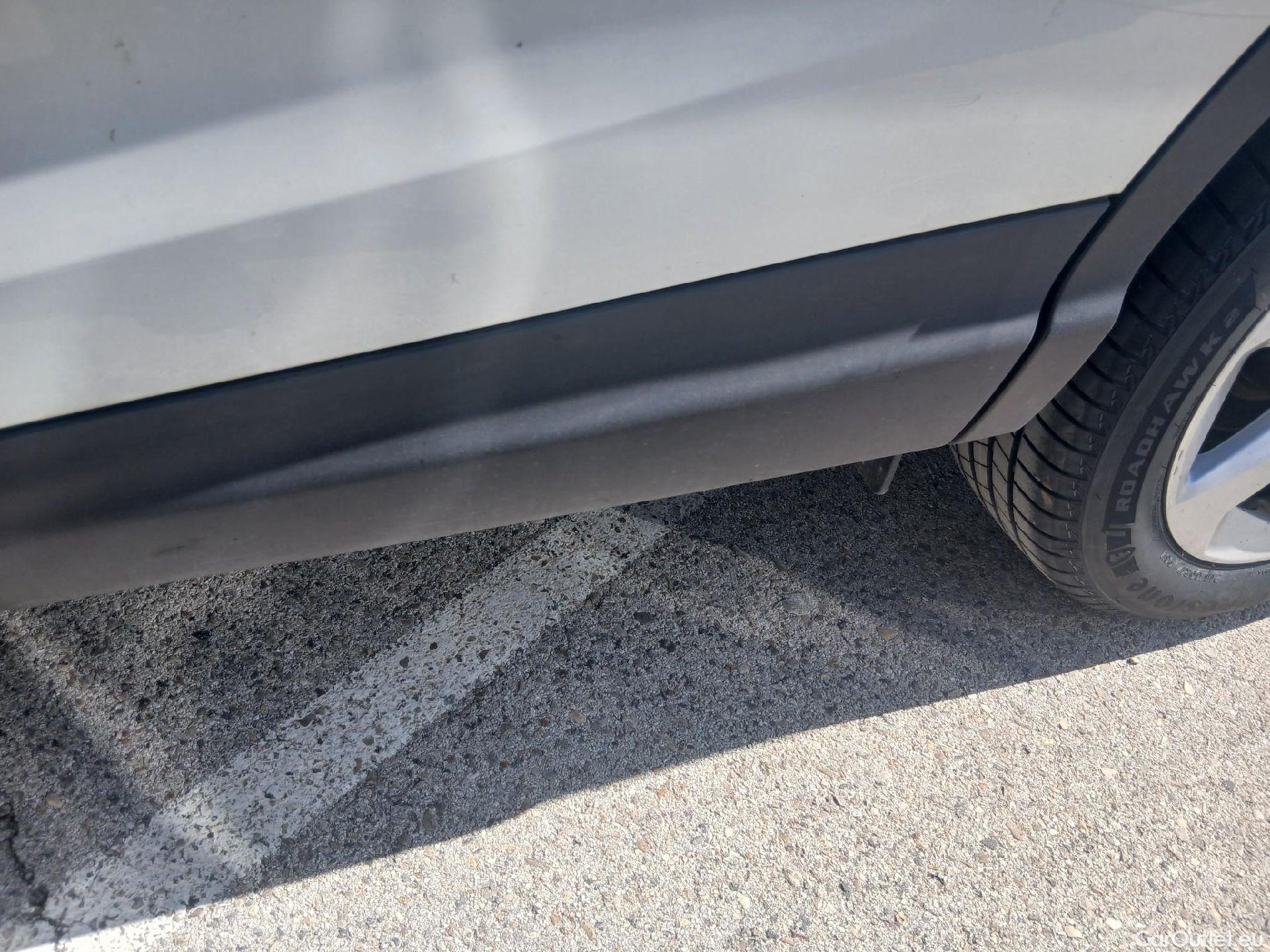  Nissan  Qashqai NISSAN  / 2017 / 5P / todoterreno DIG-T 103 kW (140 CV) E6D ACENTA (AC) #46