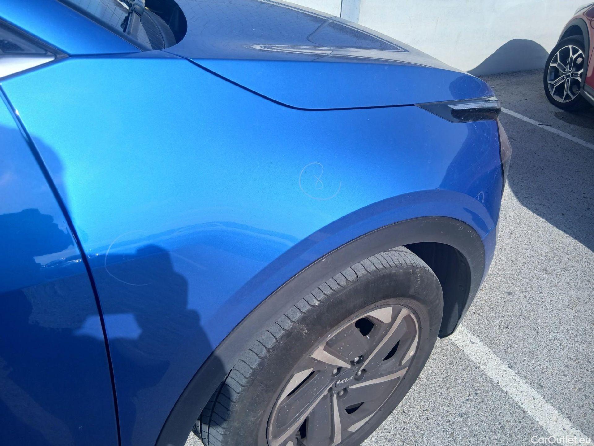  KIA  Sportage KIA  / 2022 / 5P / todoterreno 1.6 T-GDi 112kW (150CV) Drive 4X2 #35