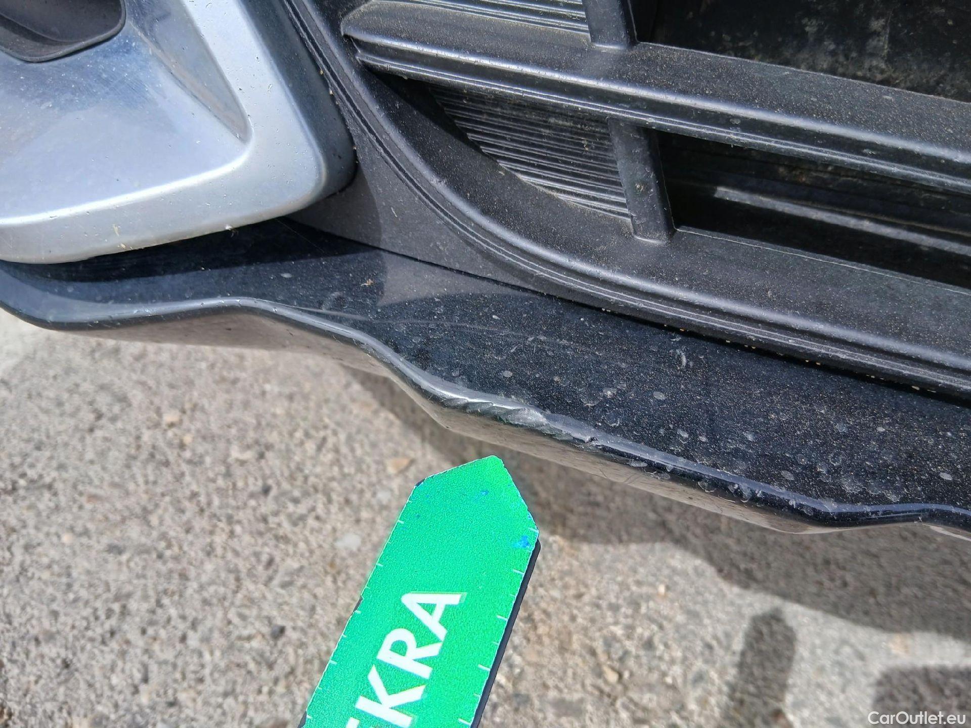  KIA  Sportage KIA  / 2022 / 5P / todoterreno 1.6 T-GDi MHEV 180CV Tech 4X4 DCT #10