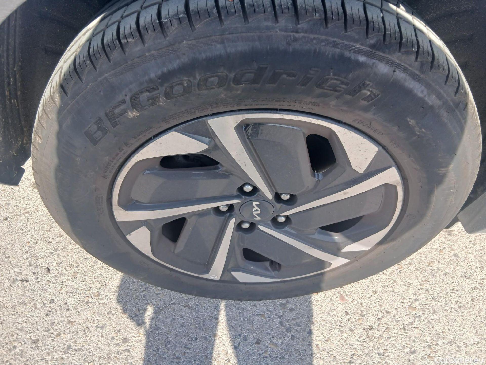  KIA  Sportage KIA  / 2022 / 5P / todoterreno 1.6 T-GDi 112kW (150CV) Drive 4X2 #30