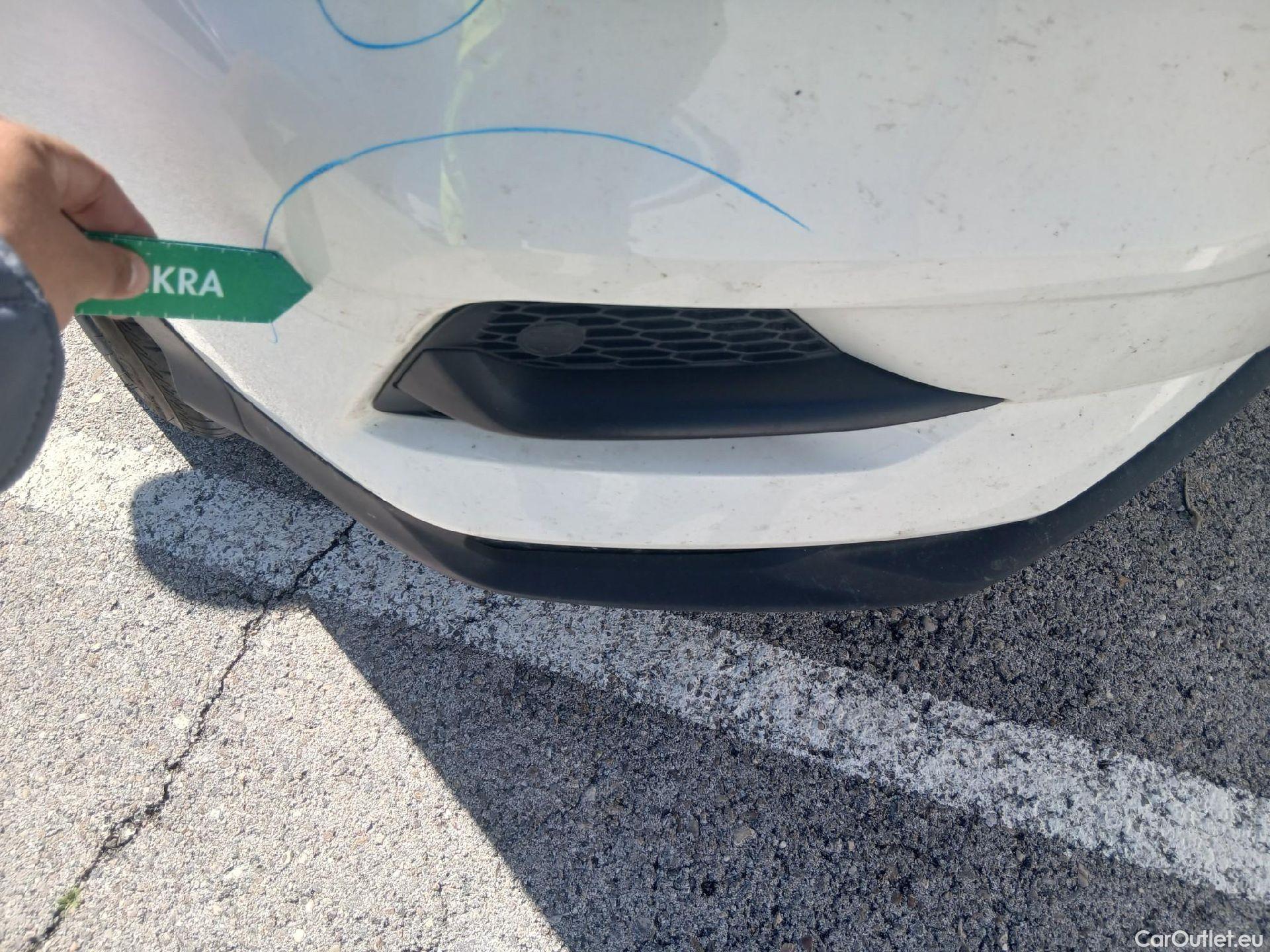  Nissan  Qashqai NISSAN  / 2017 / 5P / todoterreno DIG-T 103 kW (140 CV) E6D ACENTA (AC) #5