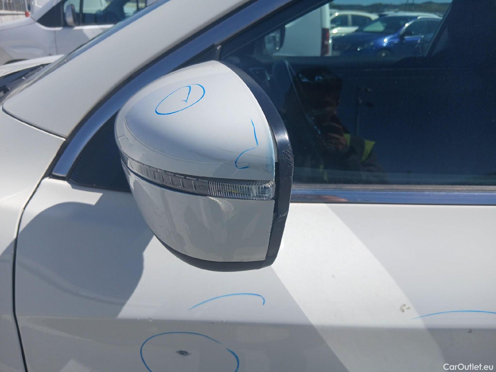  Nissan  Qashqai NISSAN  / 2017 / 5P / todoterreno DIG-T 103 kW (140 CV) E6D ACENTA (AC) #14