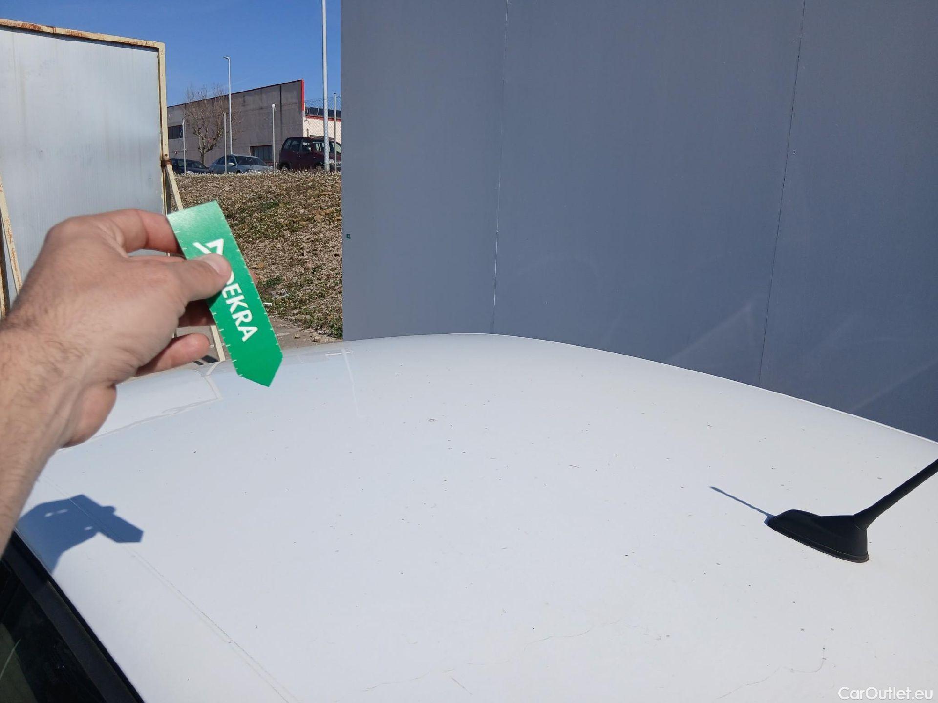  Opel  Corsa OPEL  1.2T XHL 74kW (100CV) Elegance #17