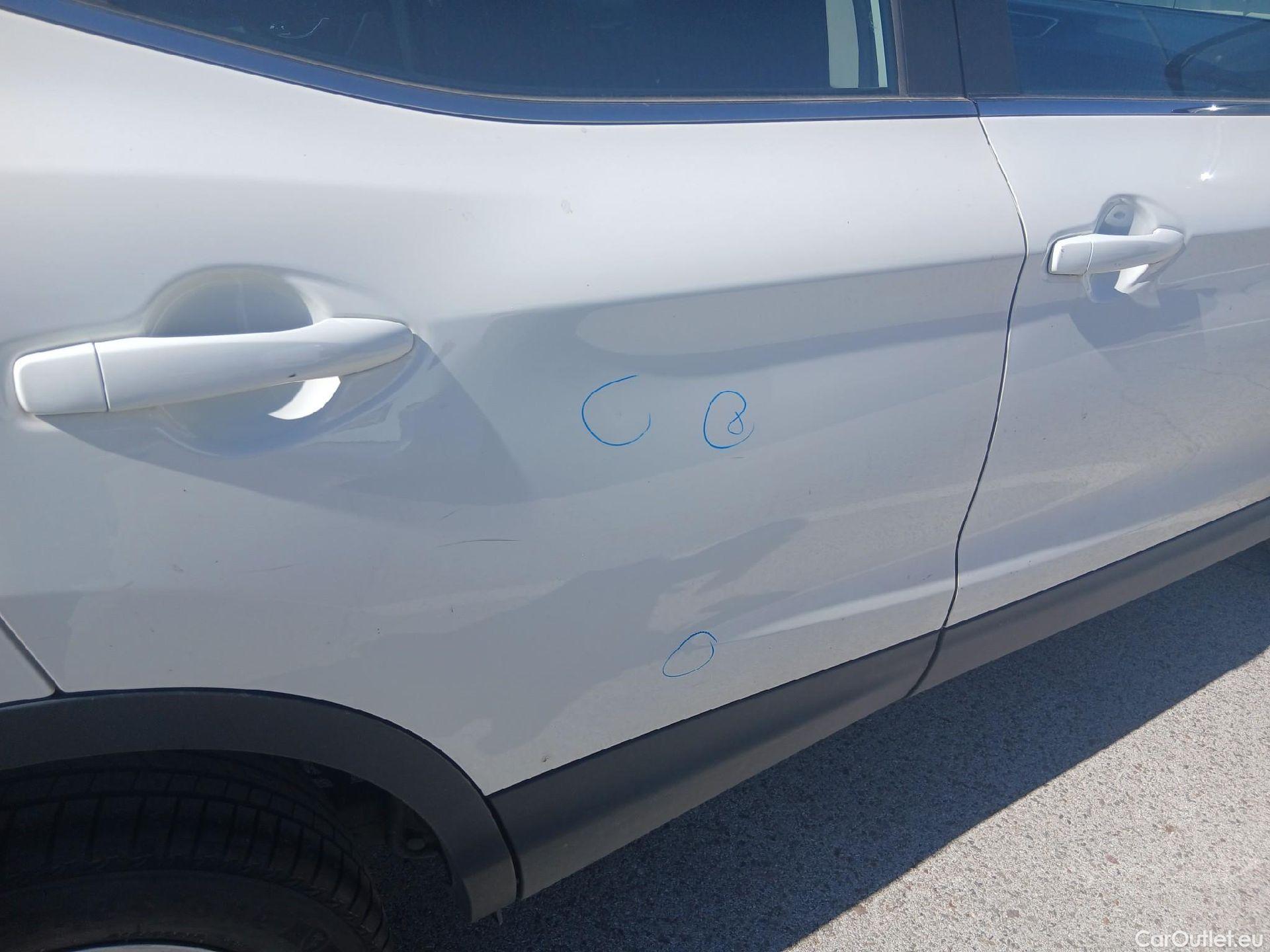  Nissan  Qashqai NISSAN  / 2017 / 5P / todoterreno DIG-T 103 kW (140 CV) E6D ACENTA (AC) #36