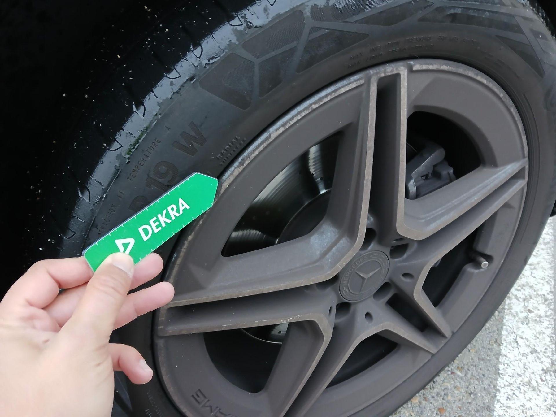  Mercedes  GLB MERCEDES-BENZ  / 2019 / 5P / todoterreno 2.0  200 D DCT 110KW (150CV) #5