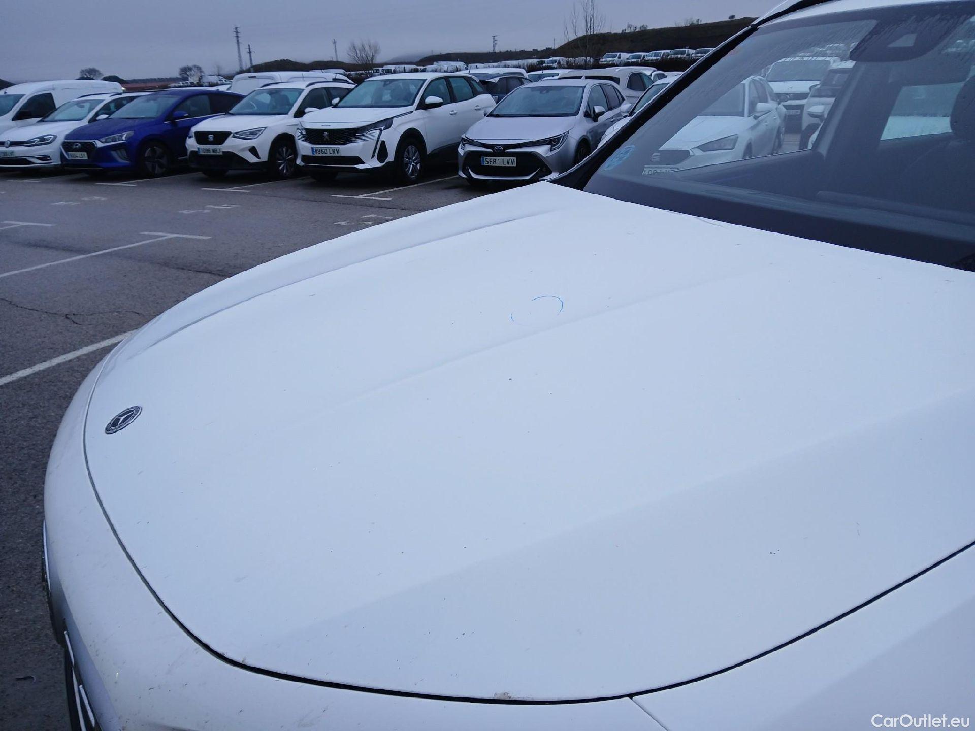  Mercedes  GLB MERCEDES-BENZ  / 2019 / 5P / todoterreno 2.0  200 D DCT 110KW (150CV) #12