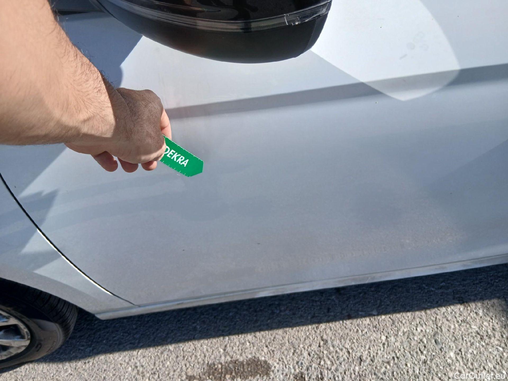  Opel  Corsa OPEL  1.2T XHL 74kW (100CV) Elegance #11