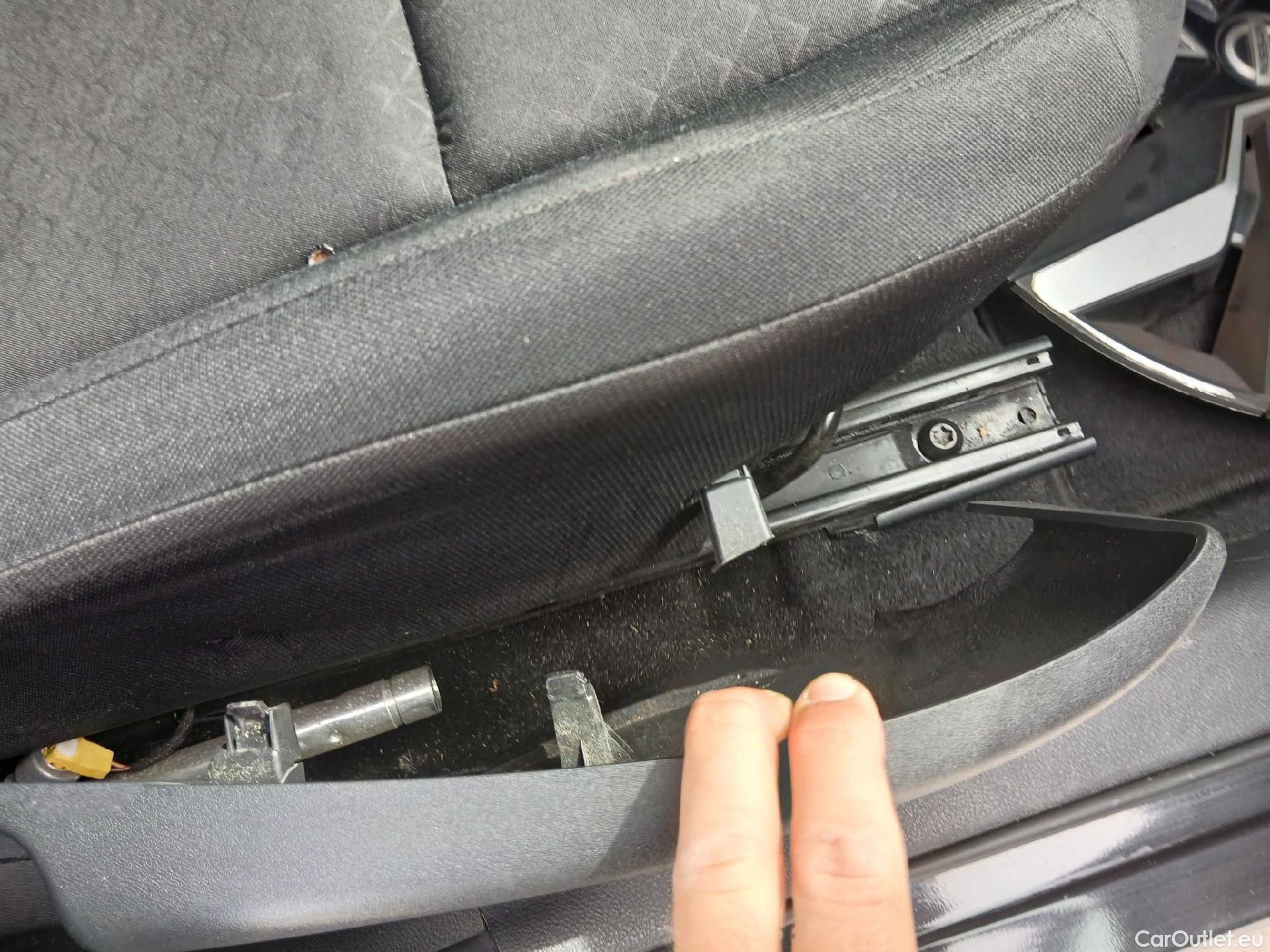  Nissan  Juke NISSAN  / 2019 / 5P / crossover DIG-T 84 kW (114 CV) DCT 7 Vel. Acenta #34