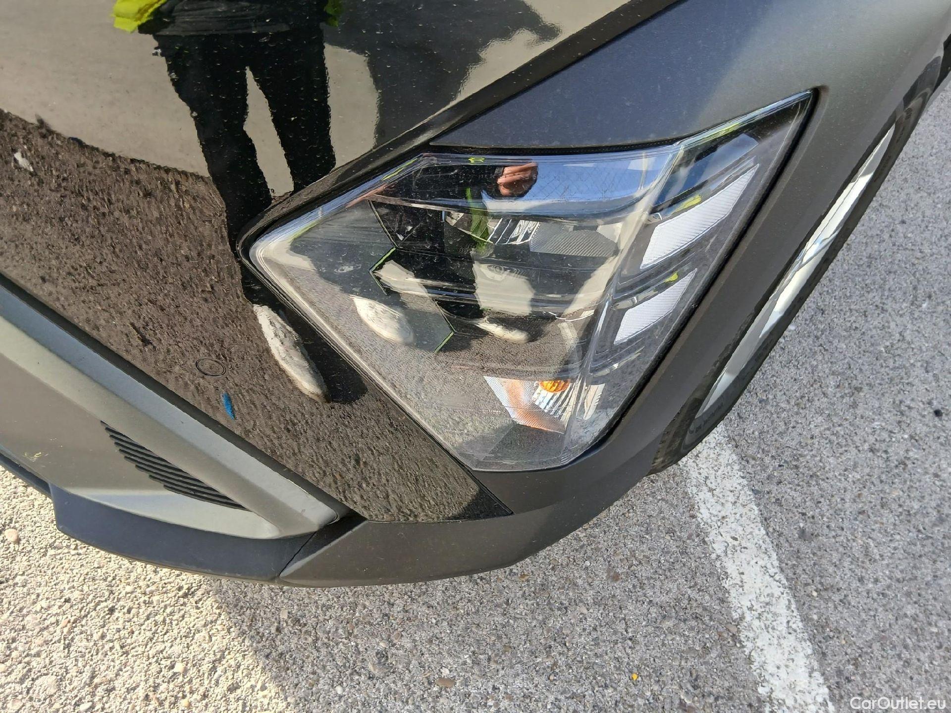  Hyundai  Konna HYUNDAI Kona / 2023 / 5P / todoterreno 1.6 GDI HEV Maxx DCT #7