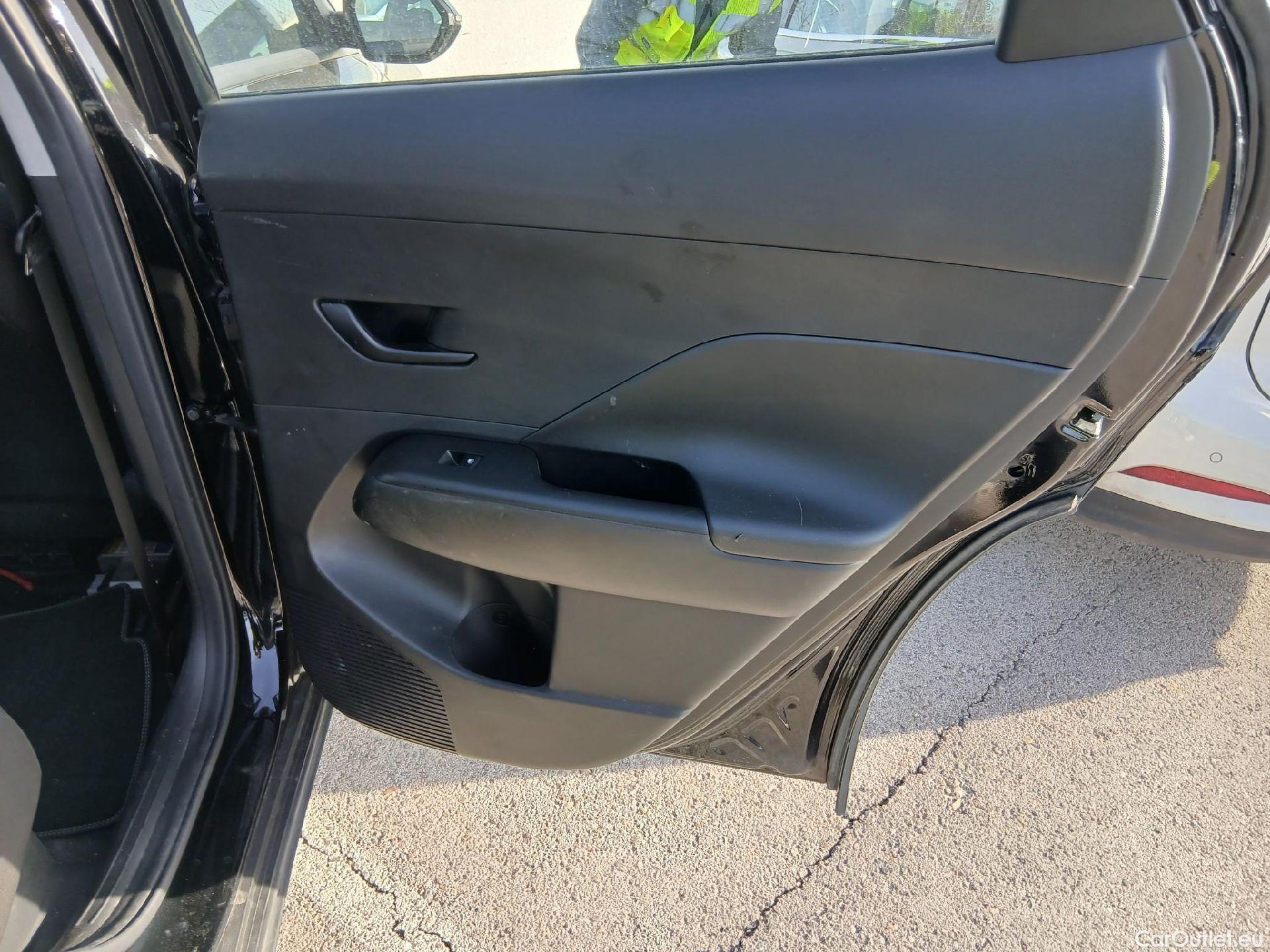  Hyundai  Konna HYUNDAI Kona / 2023 / 5P / todoterreno 1.6 GDI HEV Maxx DCT #43