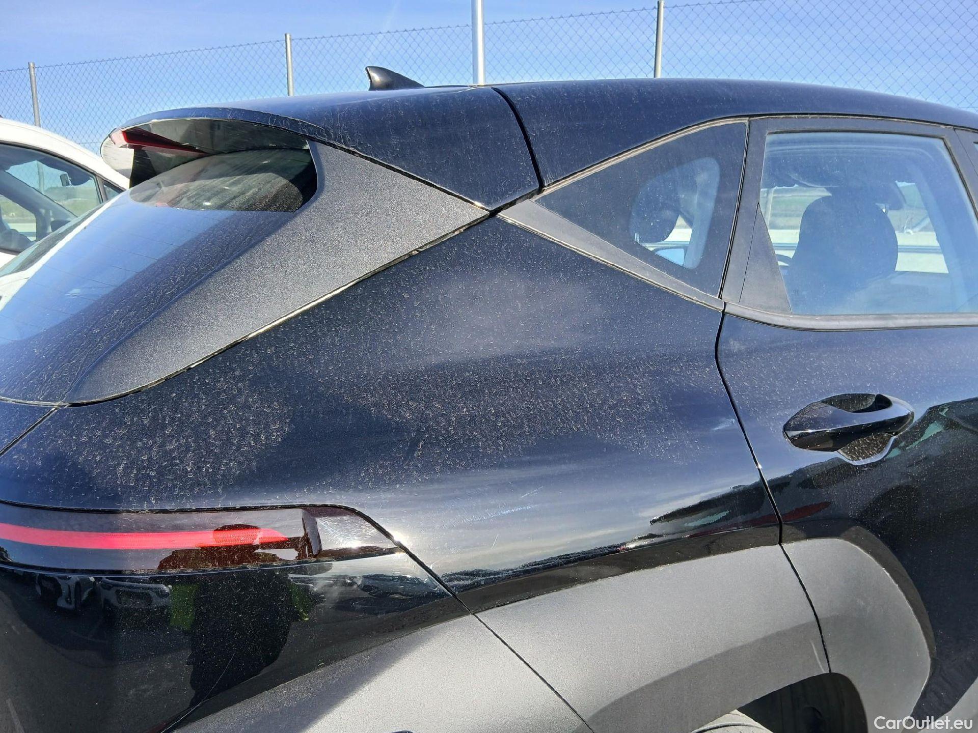  Hyundai  Konna HYUNDAI Kona / 2023 / 5P / todoterreno 1.6 GDI HEV Maxx DCT #35