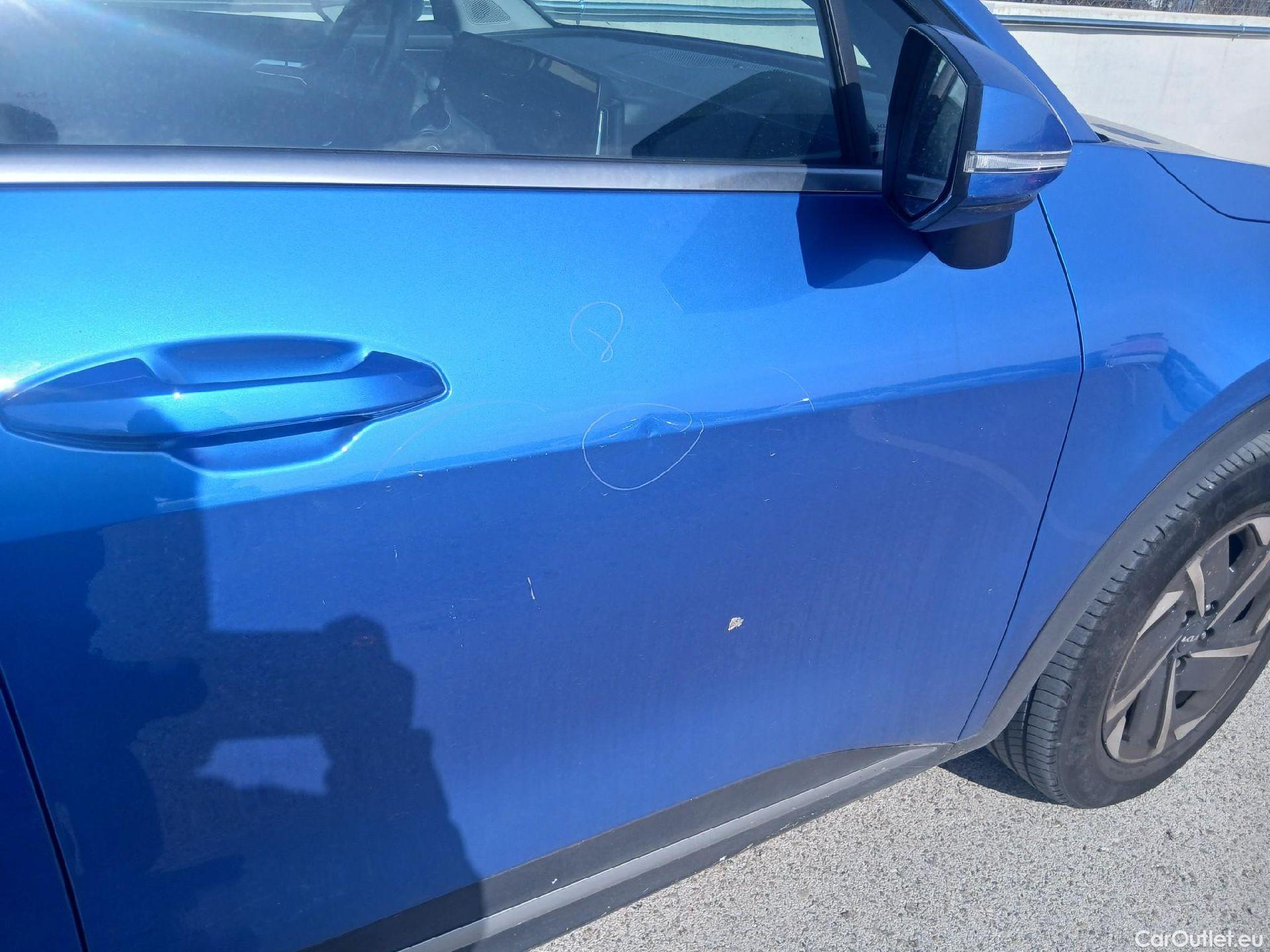  KIA  Sportage KIA  / 2022 / 5P / todoterreno 1.6 T-GDi 112kW (150CV) Drive 4X2 #33