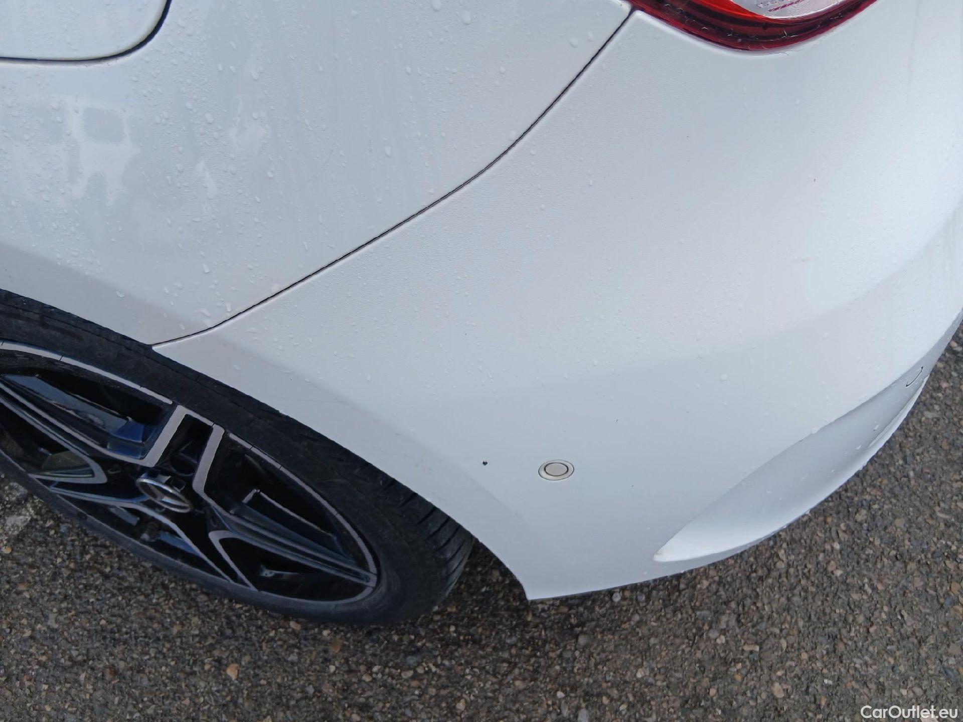  Mercedes  A-Klasse MERCEDES-BENZ Clase A / 2018 / 5P / berlina con portón A 200 d #12