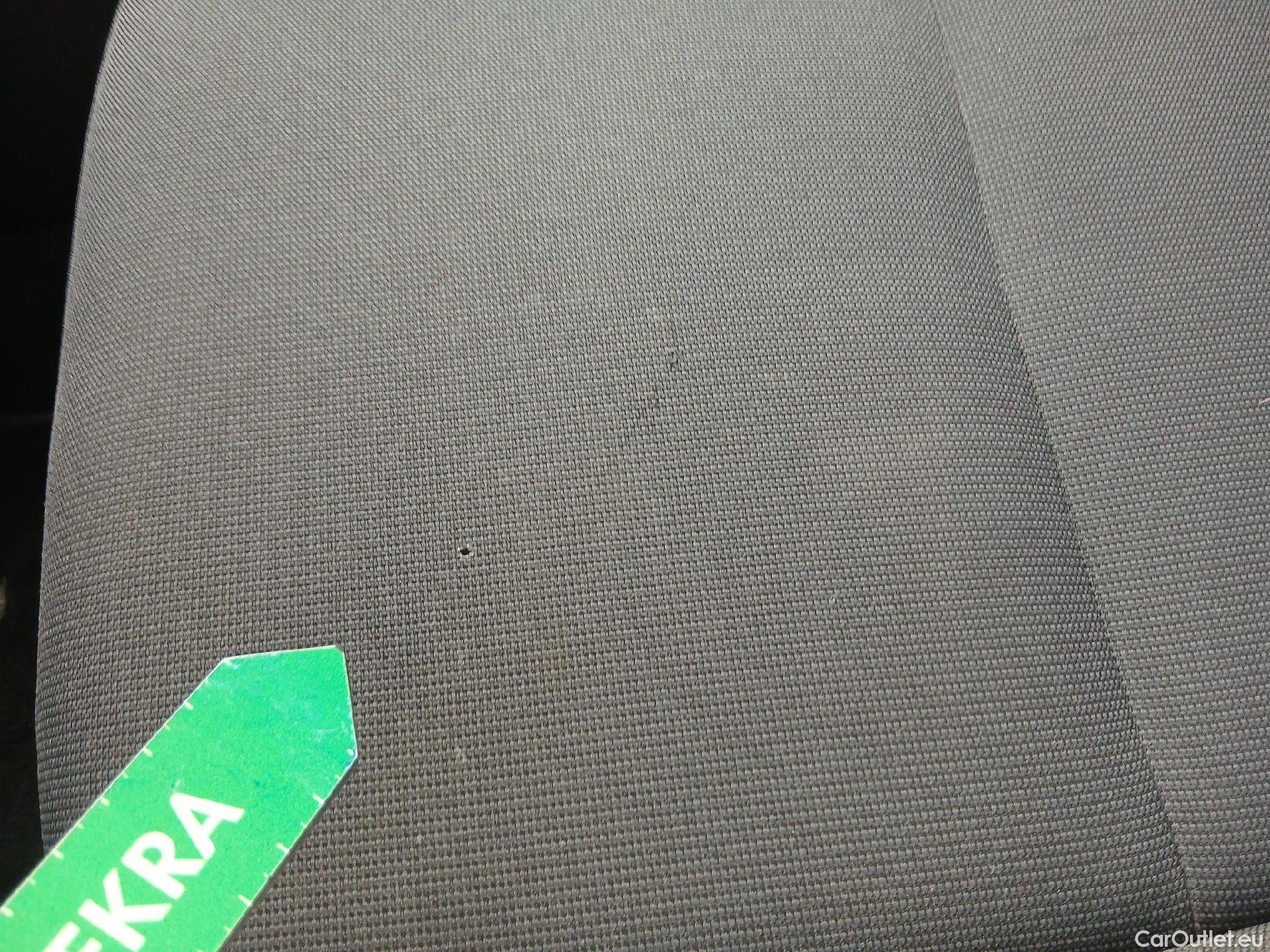  Hyundai  Konna HYUNDAI Kona / 2023 / 5P / todoterreno 1.6 GDI HEV Maxx DCT #13