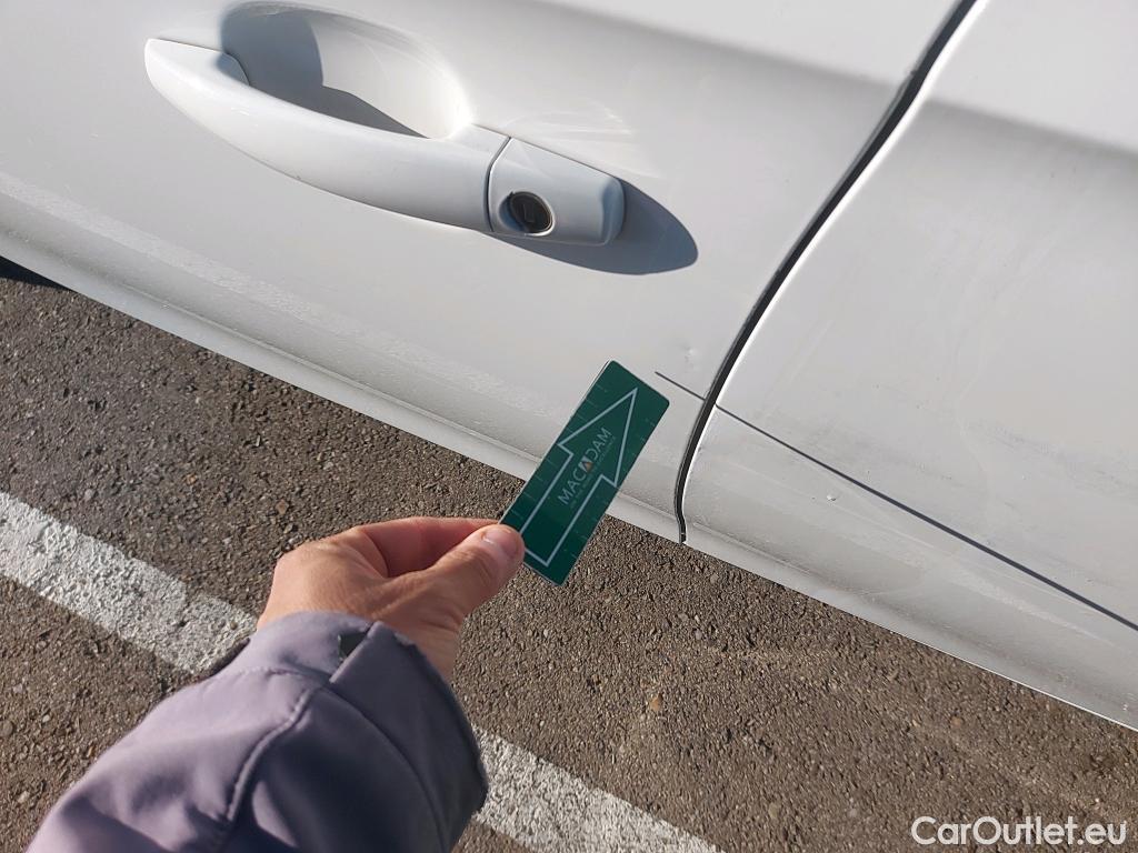  Opel  Corsa OPEL  / 2014 / 5P / berlina con portón 1.4 66kW (90CV) 120 Aniversario #12