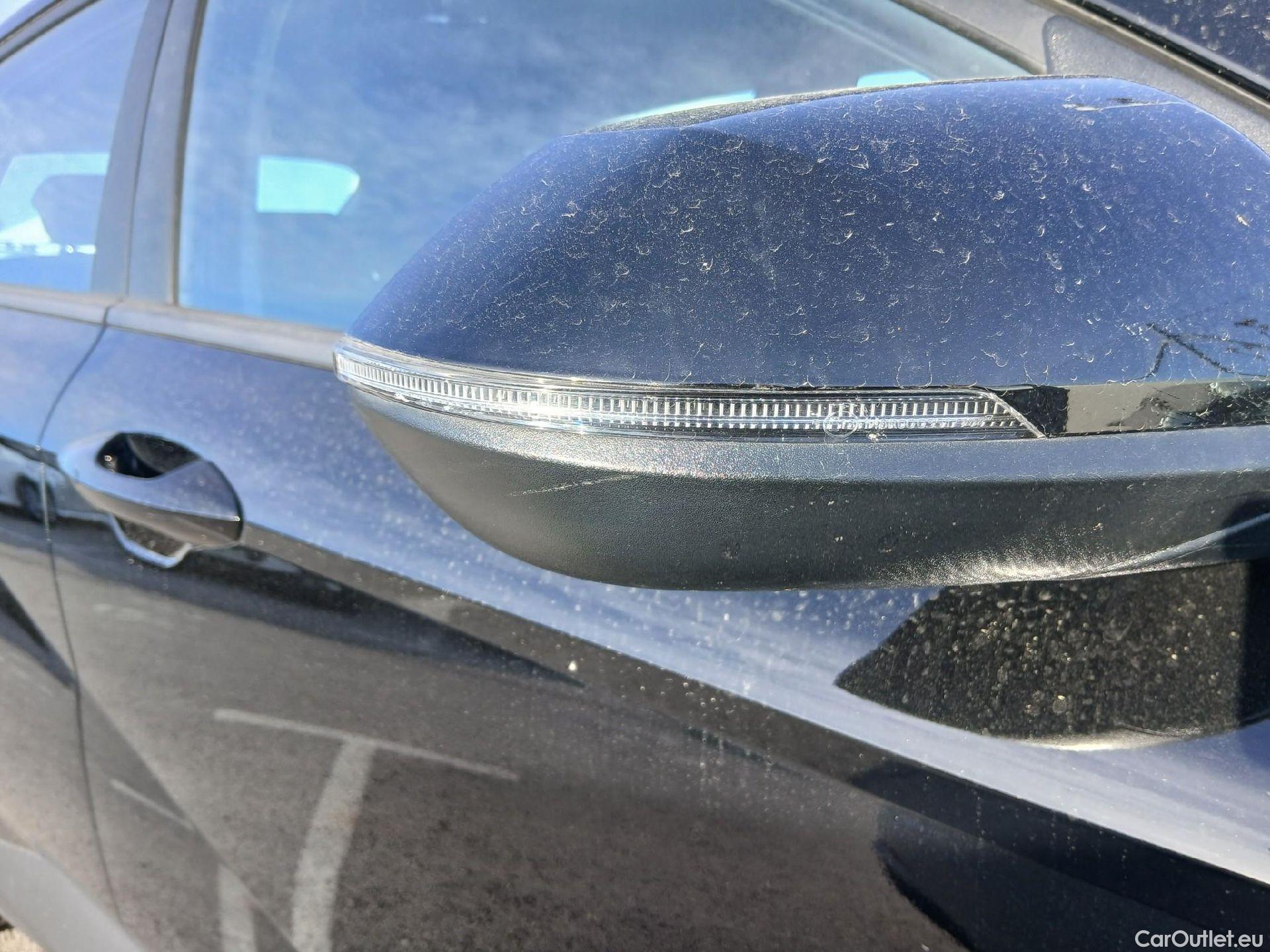  Hyundai  Konna HYUNDAI Kona / 2023 / 5P / todoterreno 1.6 GDI HEV Maxx DCT #40