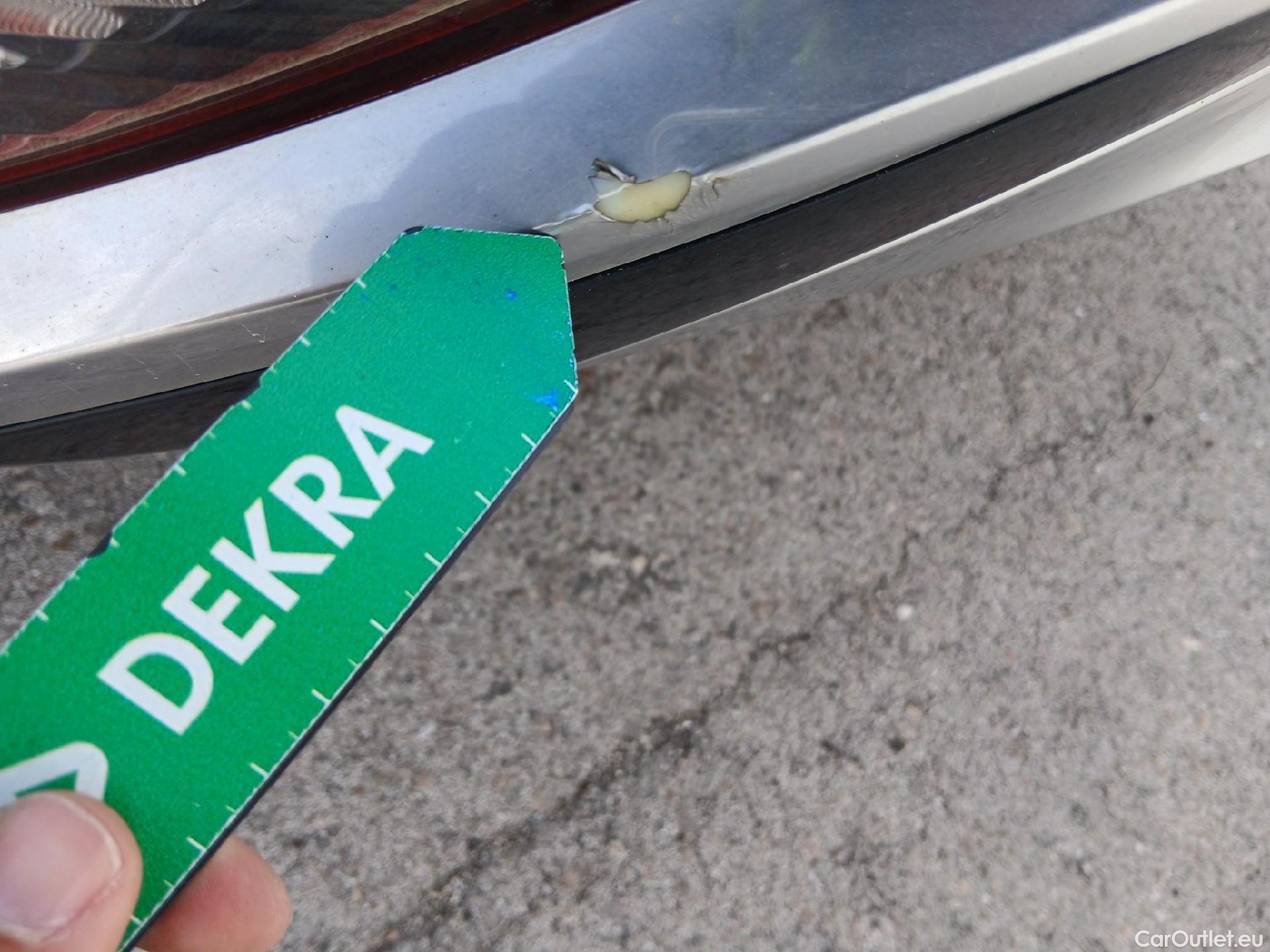  KIA  Sportage KIA  / 2022 / 5P / todoterreno 1.6 T-GDi MHEV 180CV Tech 4X4 DCT #31