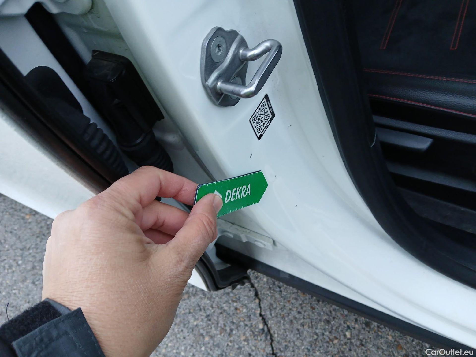  Mercedes  GLB MERCEDES-BENZ  / 2019 / 5P / todoterreno 2.0  200 D DCT 110KW (150CV) #1