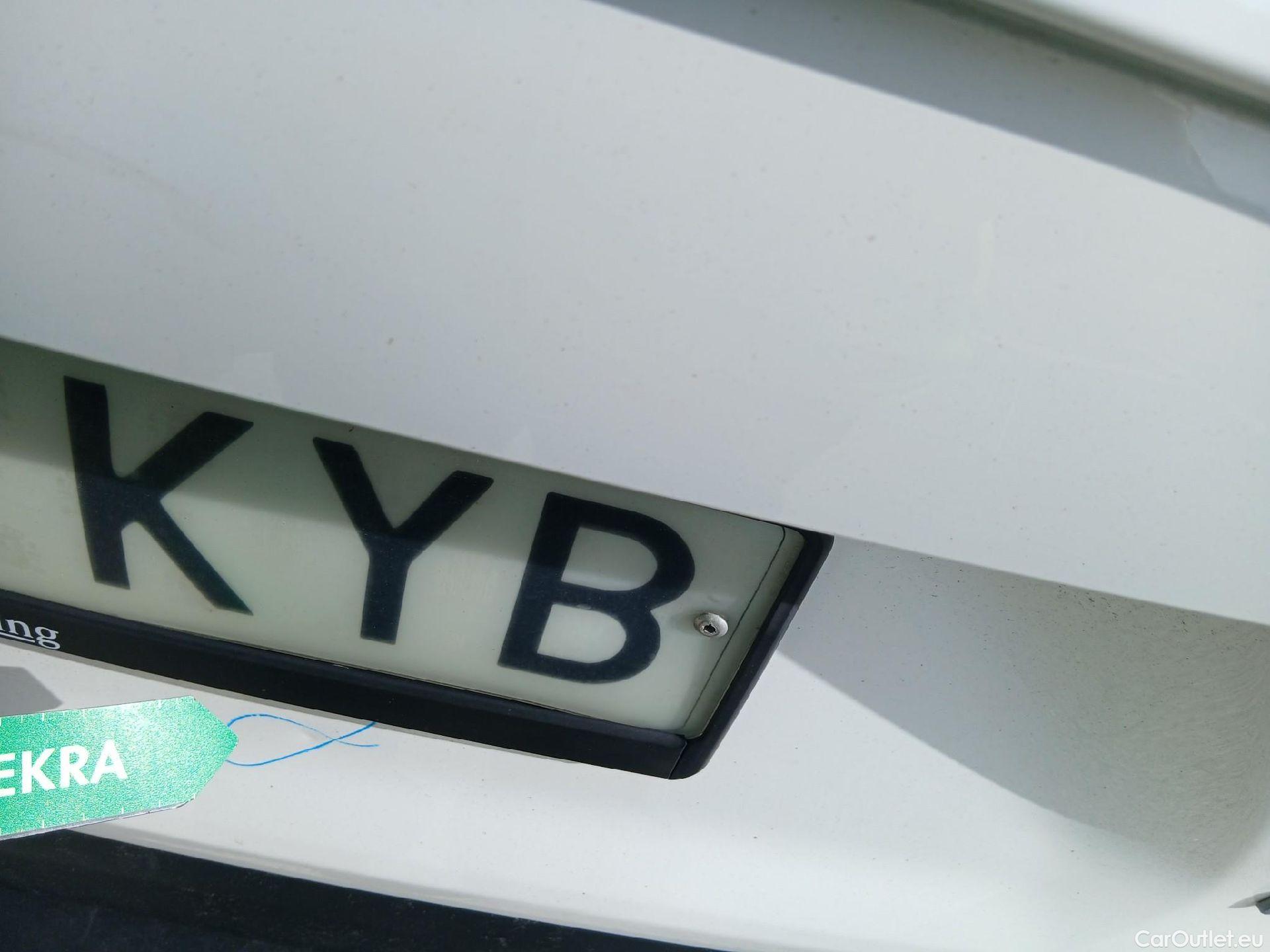  Toyota  RAV4 TOYOTA  / 2018 / 5P / todoterreno 2.5l Business #23