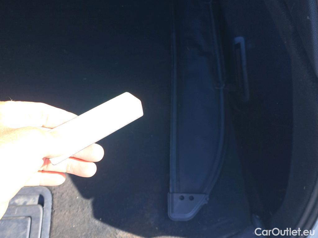  Toyota  Corolla TOYOTA  / 2019 / 5P / familiar 1.8 125H ACTIVE TECH E-CVT TOU SPORT #7