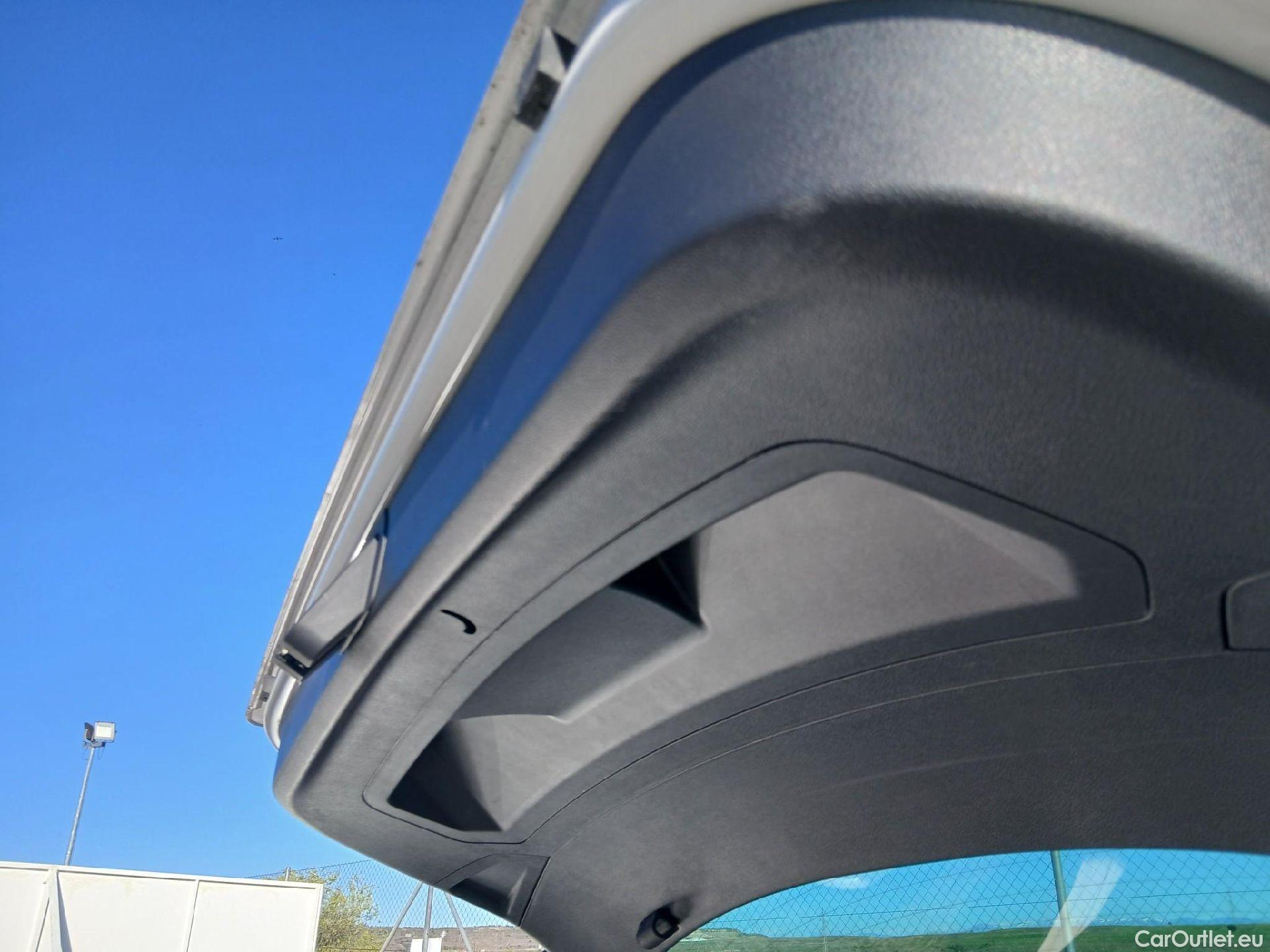  Seat  Arona SEAT  / 2017 / 5P / todoterreno 1.0 TSI 70kW (95CV) Style Edition Eco #24