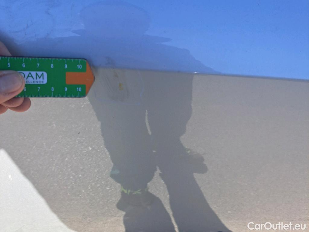  Toyota  Corolla TOYOTA  / 2019 / 5P / familiar 1.8 125H ACTIVE TECH E-CVT TOU SPORT #68