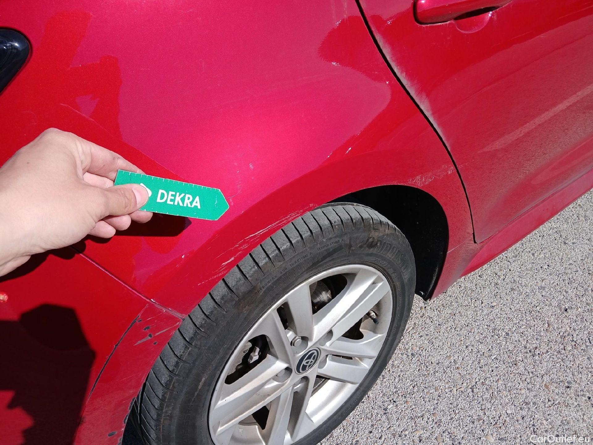  Toyota  Corolla TOYOTA  / 2019 / 5P / berlina con portón 1.8 125H BUSINESS PLUS E-CVT #25