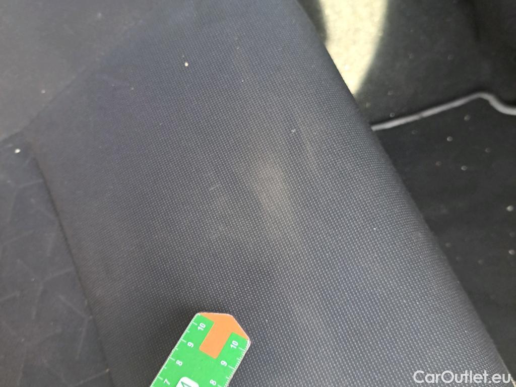  Toyota  Corolla TOYOTA  / 2019 / 5P / familiar 1.8 125H ACTIVE TECH E-CVT TOU SPORT #42