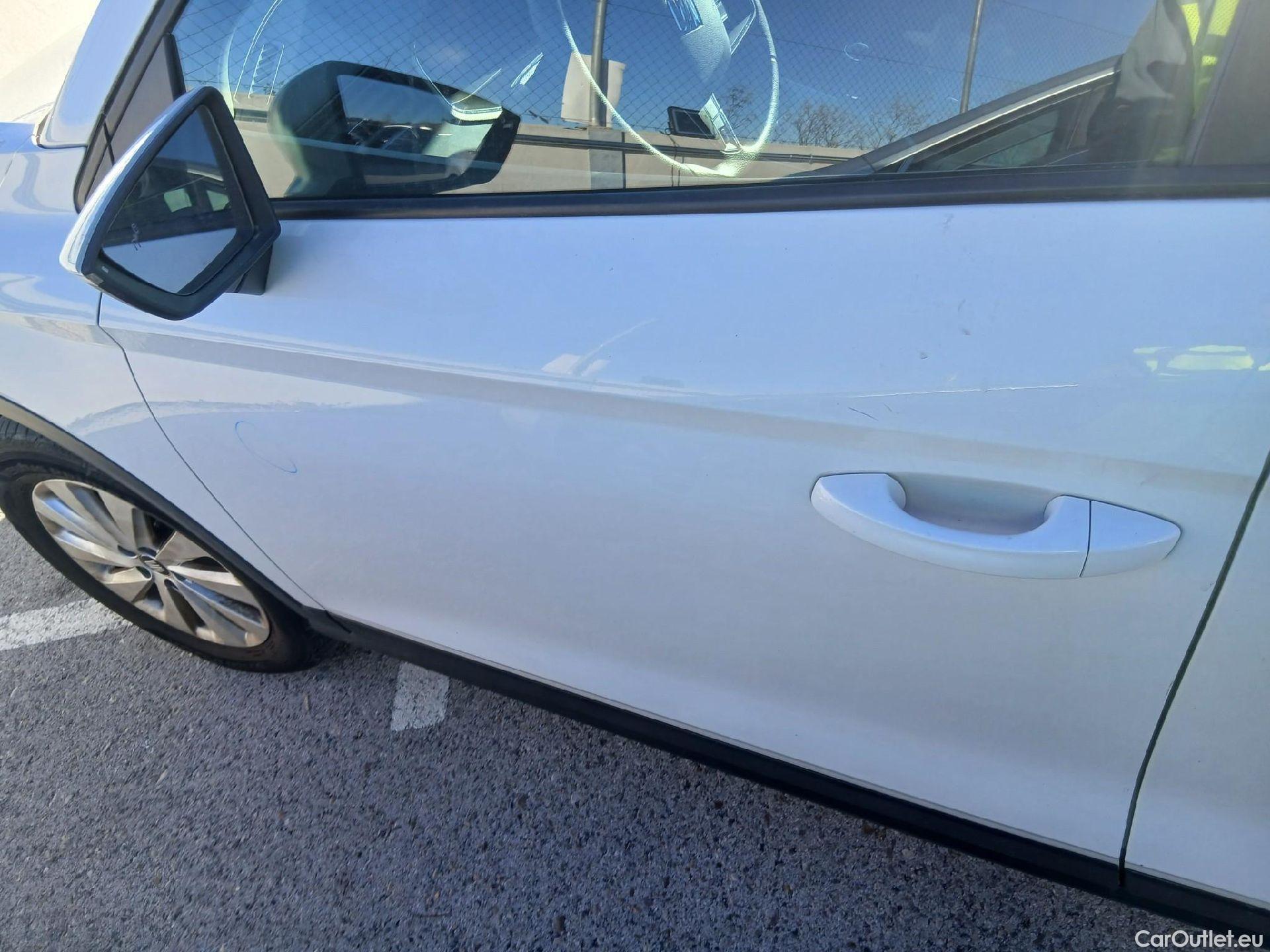  Seat  Arona SEAT  / 2017 / 5P / todoterreno 1.0 TSI 70kW (95CV) Style Edition Eco #21