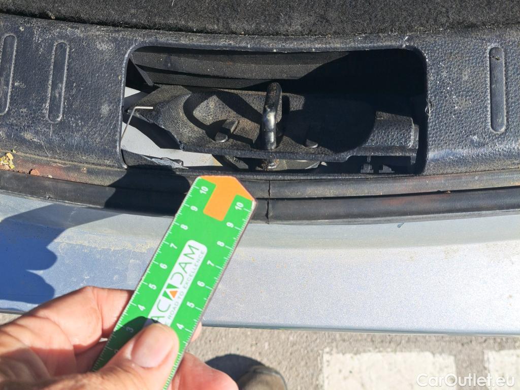  Toyota  Corolla TOYOTA  / 2019 / 5P / familiar 1.8 125H ACTIVE TECH E-CVT TOU SPORT #4