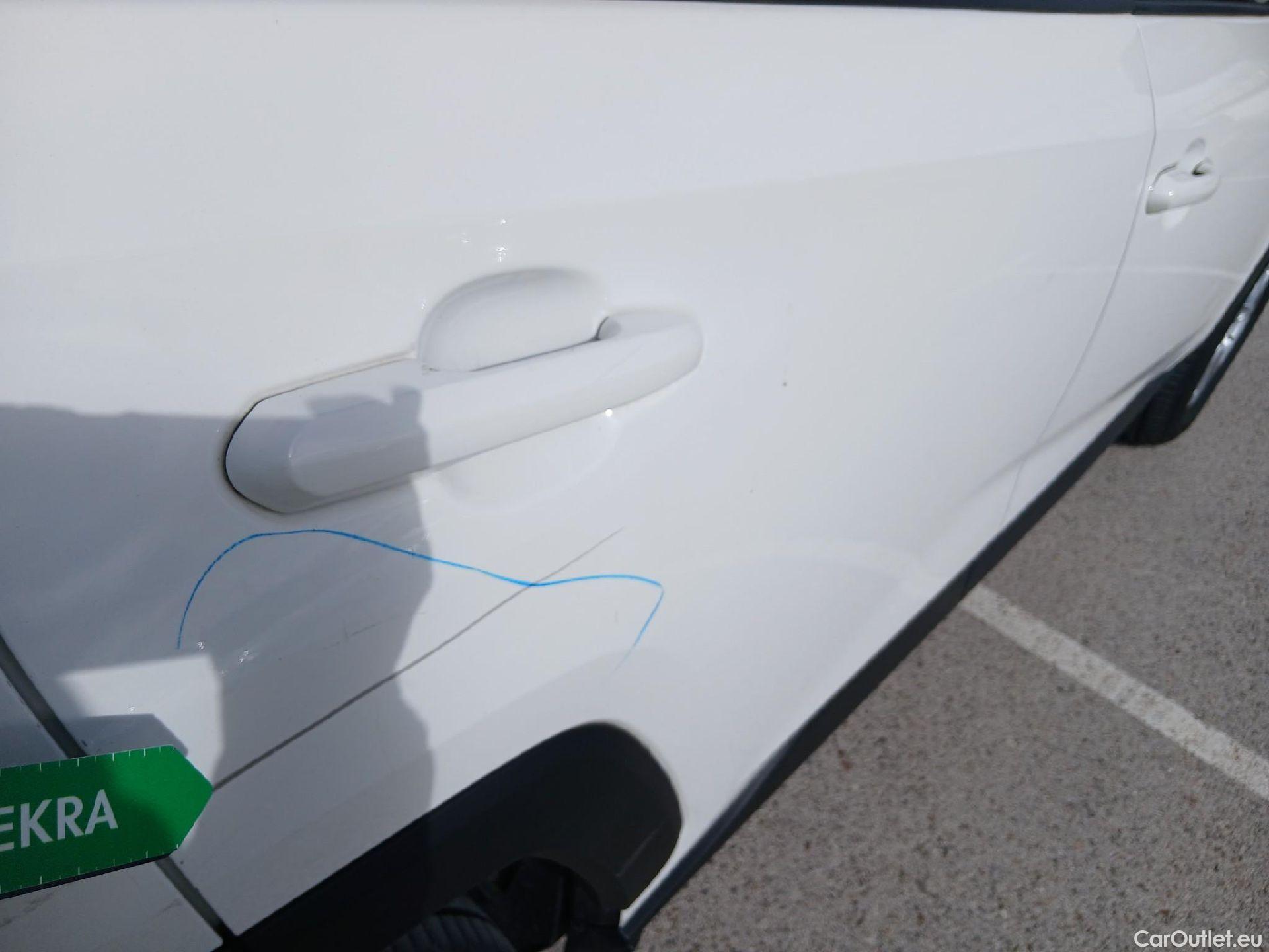  Toyota  RAV4 TOYOTA  / 2018 / 5P / todoterreno 2.5l Business #30