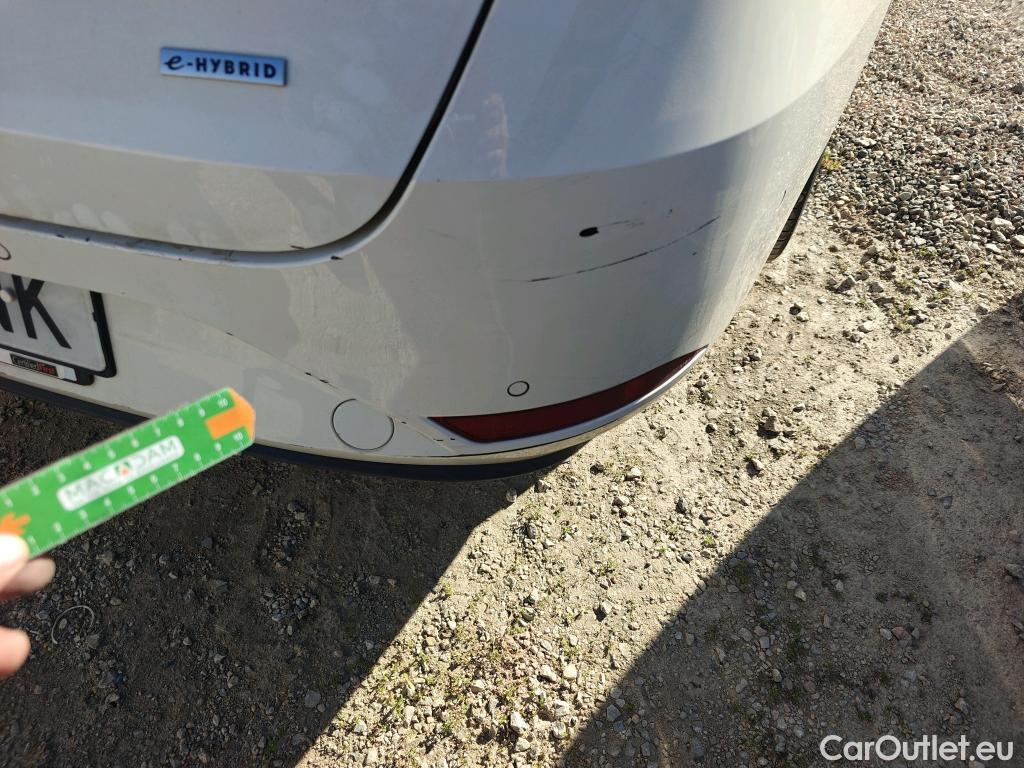  Seat  Leon SEAT Nuevo León / 2020 / 5P / familiar SP 1.4 e-Hybrid DSG S&S Xcellence Go L #19