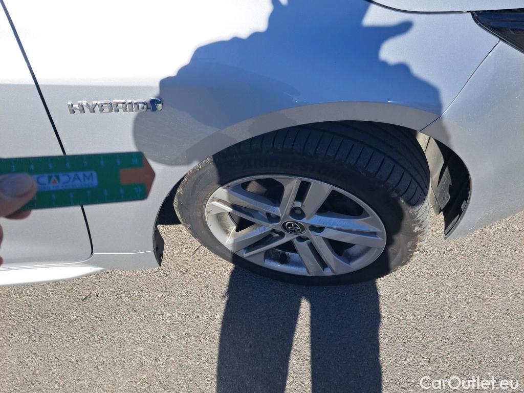  Toyota  Corolla TOYOTA  / 2019 / 5P / familiar 1.8 125H ACTIVE TECH E-CVT TOU SPORT #47