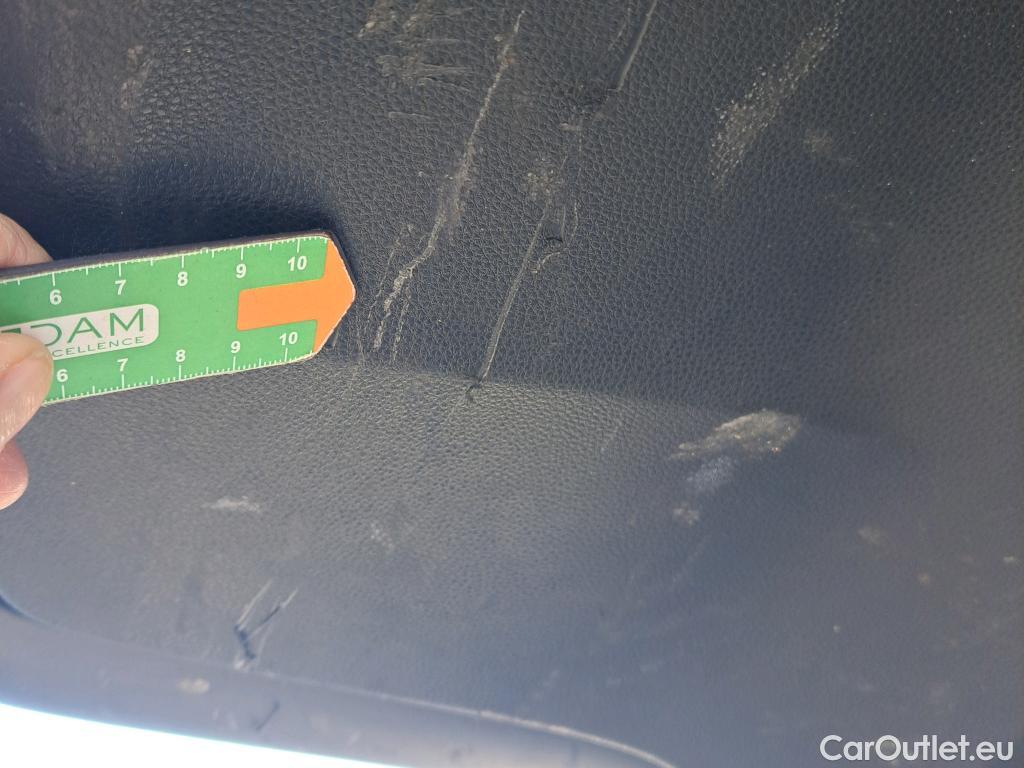  Toyota  Corolla TOYOTA  / 2019 / 5P / familiar 1.8 125H ACTIVE TECH E-CVT TOU SPORT #52