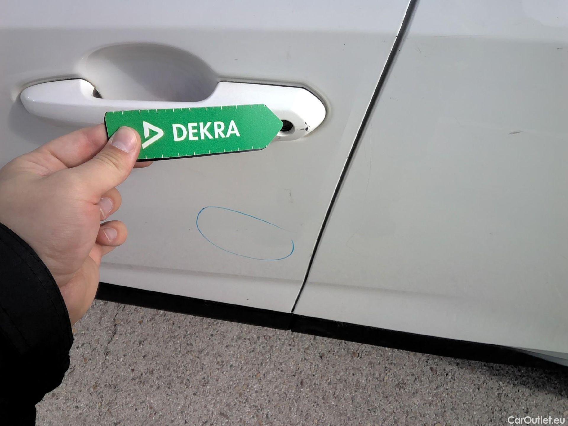  Toyota  RAV4 TOYOTA  / 2018 / 5P / todoterreno 2.5l Business #16