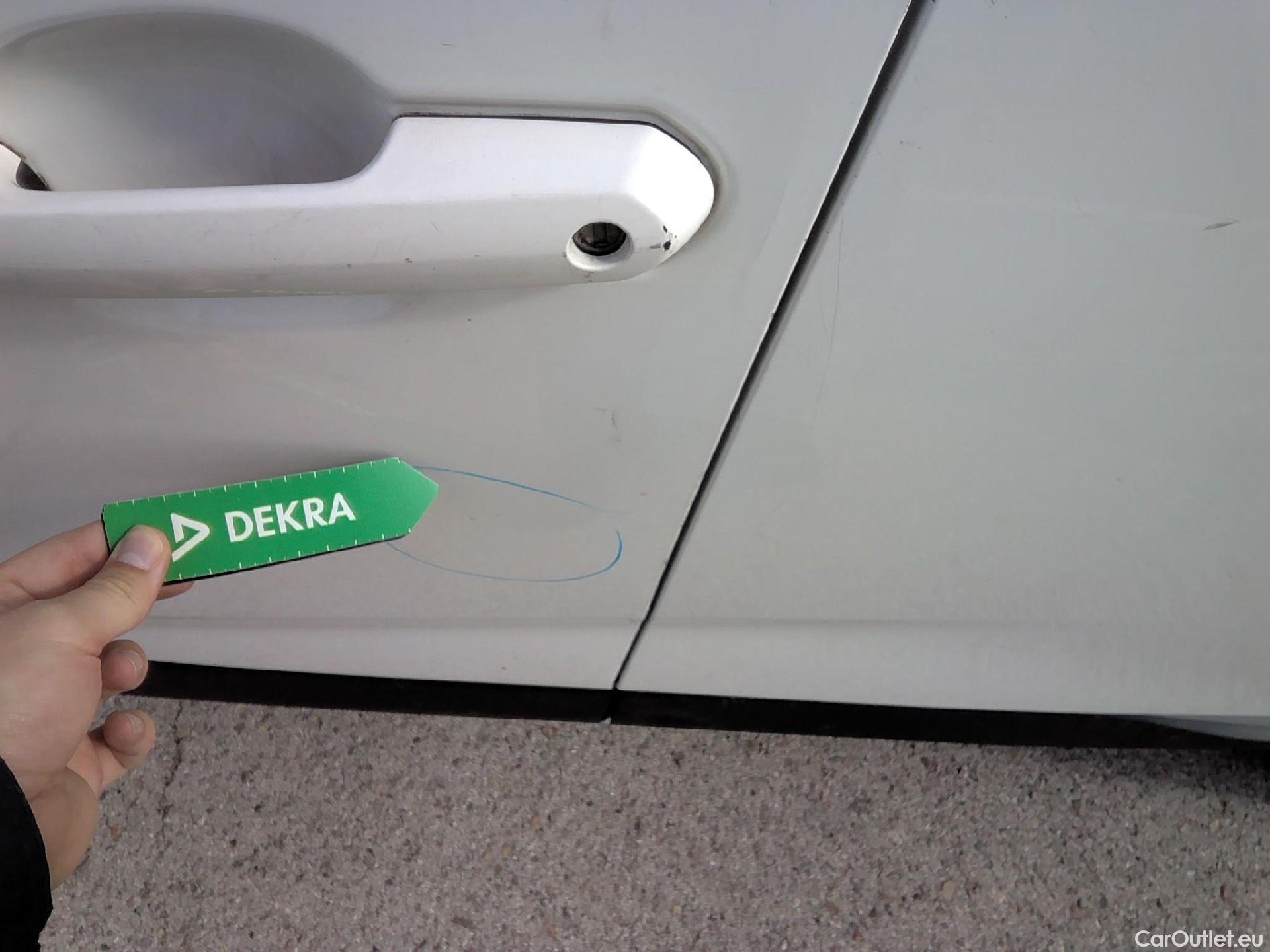  Toyota  RAV4 TOYOTA  / 2018 / 5P / todoterreno 2.5l Business #14