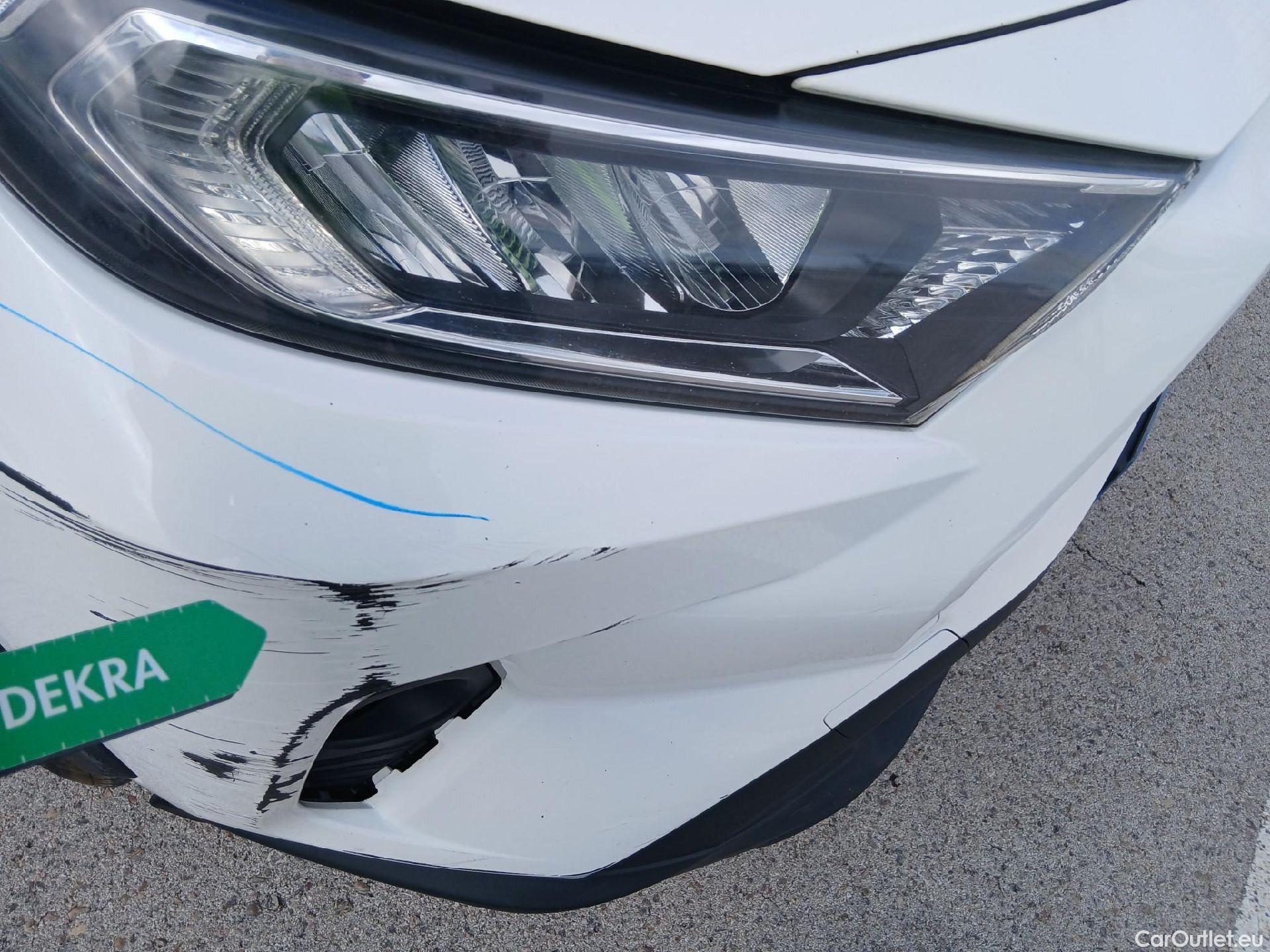  Toyota  RAV4 TOYOTA  / 2018 / 5P / todoterreno 2.5l Business #9