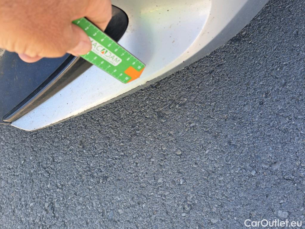  Toyota  Corolla TOYOTA  / 2019 / 5P / familiar 1.8 125H ACTIVE TECH E-CVT TOU SPORT #60